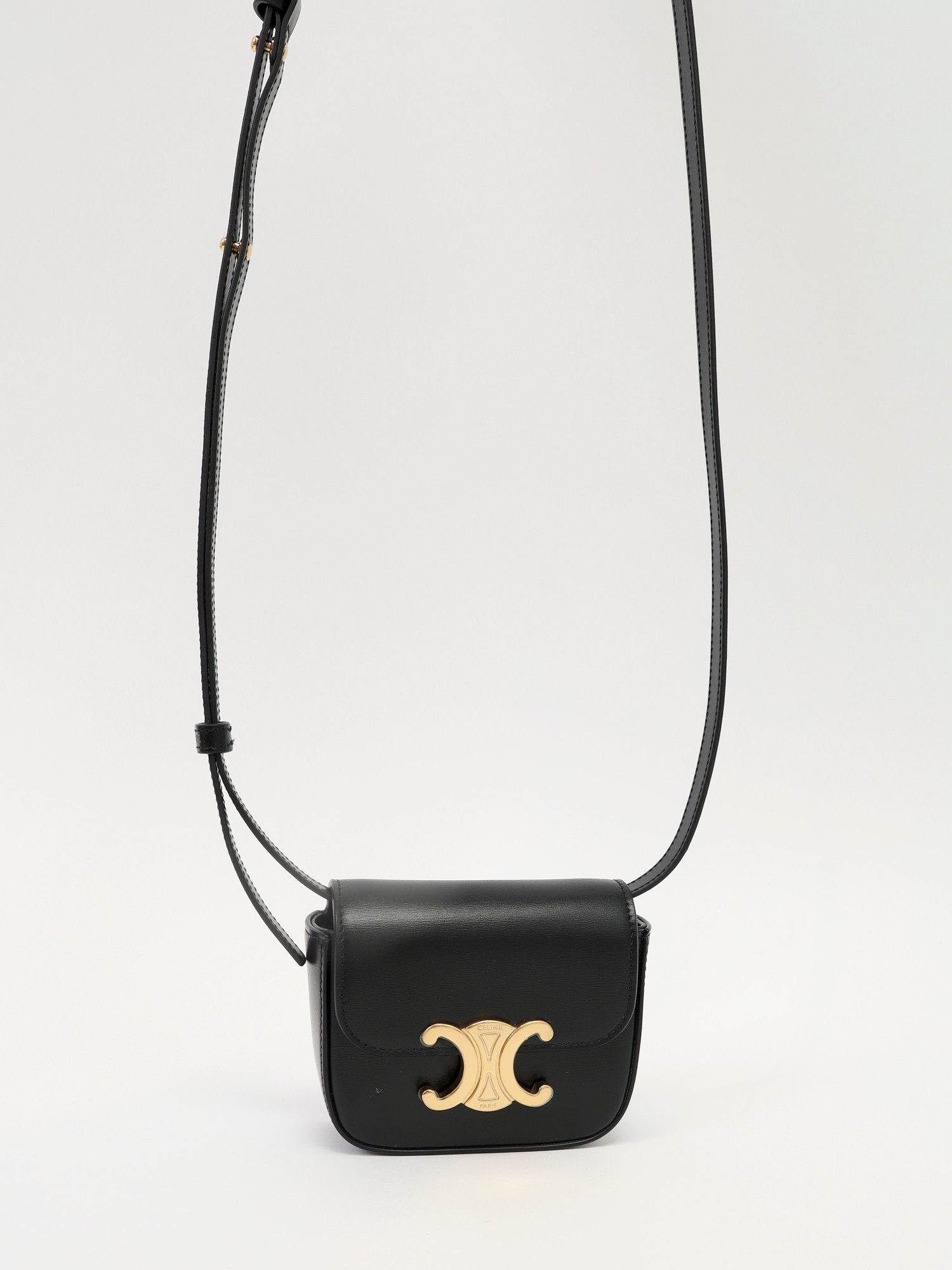 Celine Claude  5