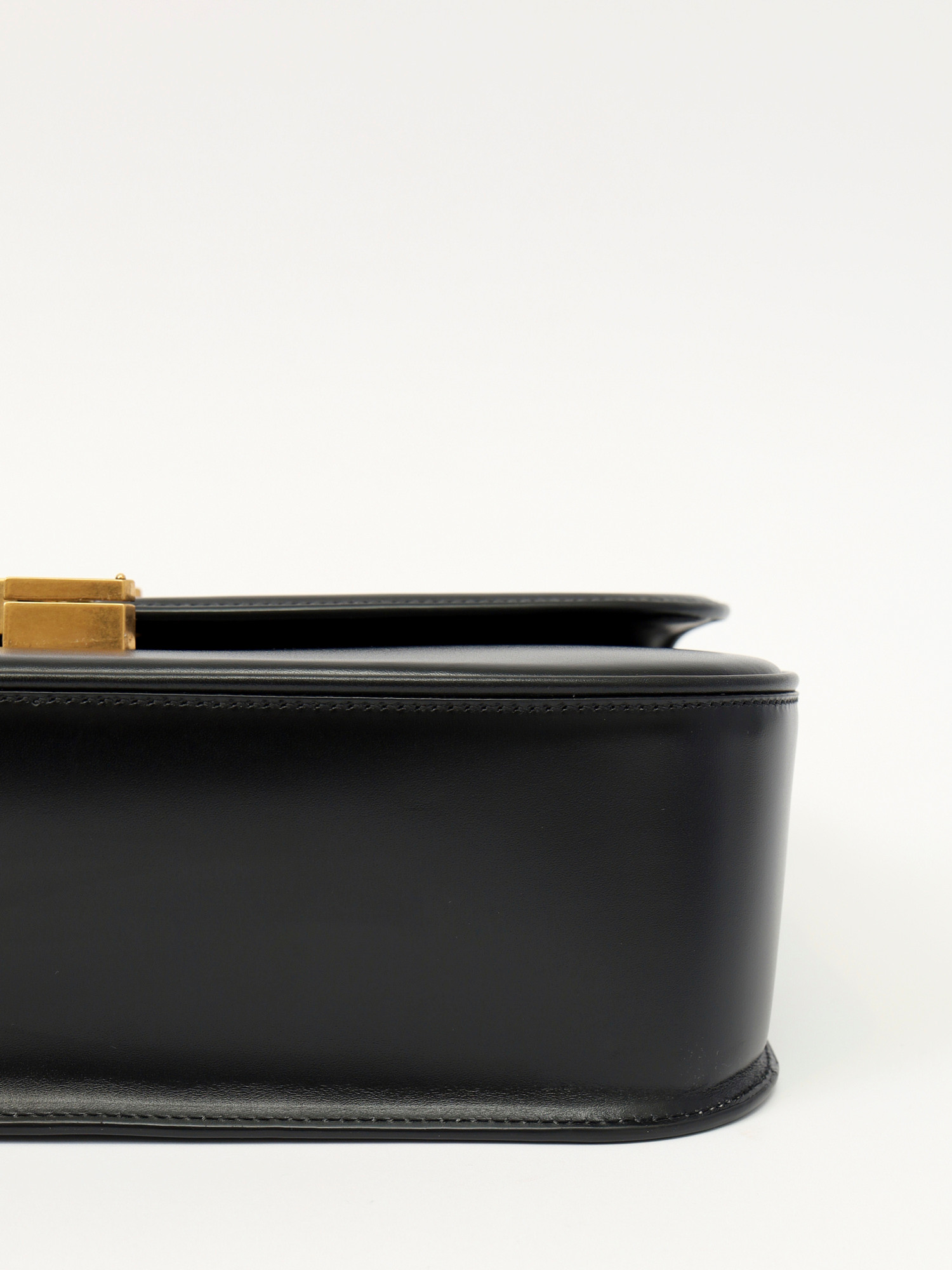 Saint Laurent Solferino 9