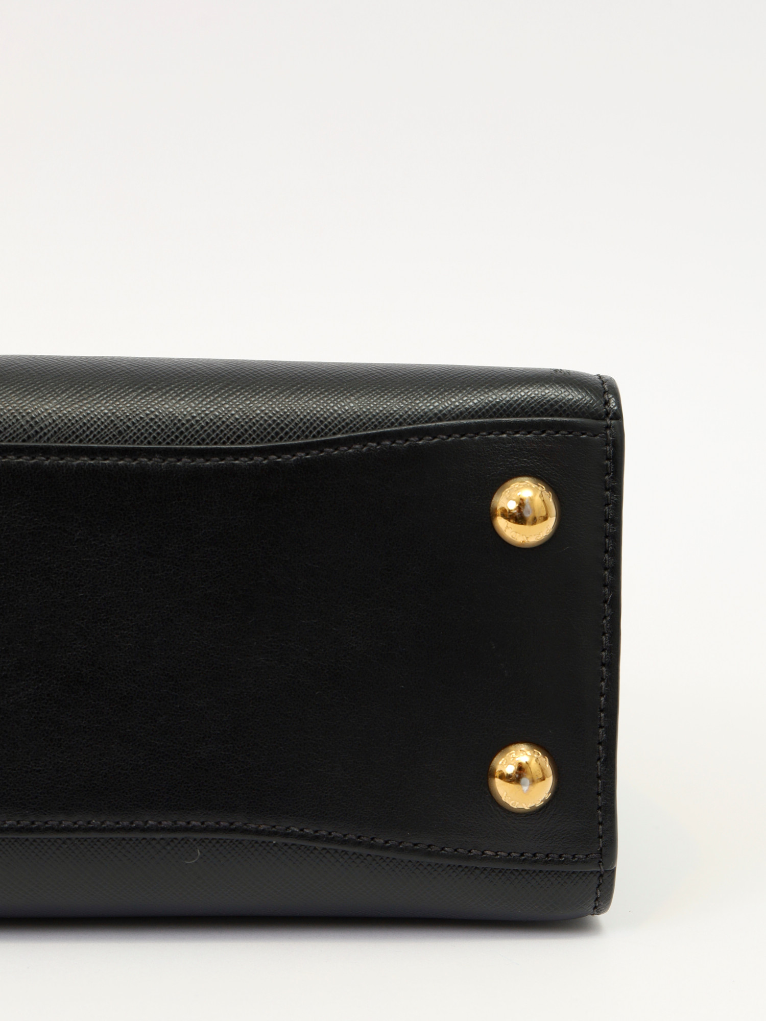 Prada Bibliotheque 9