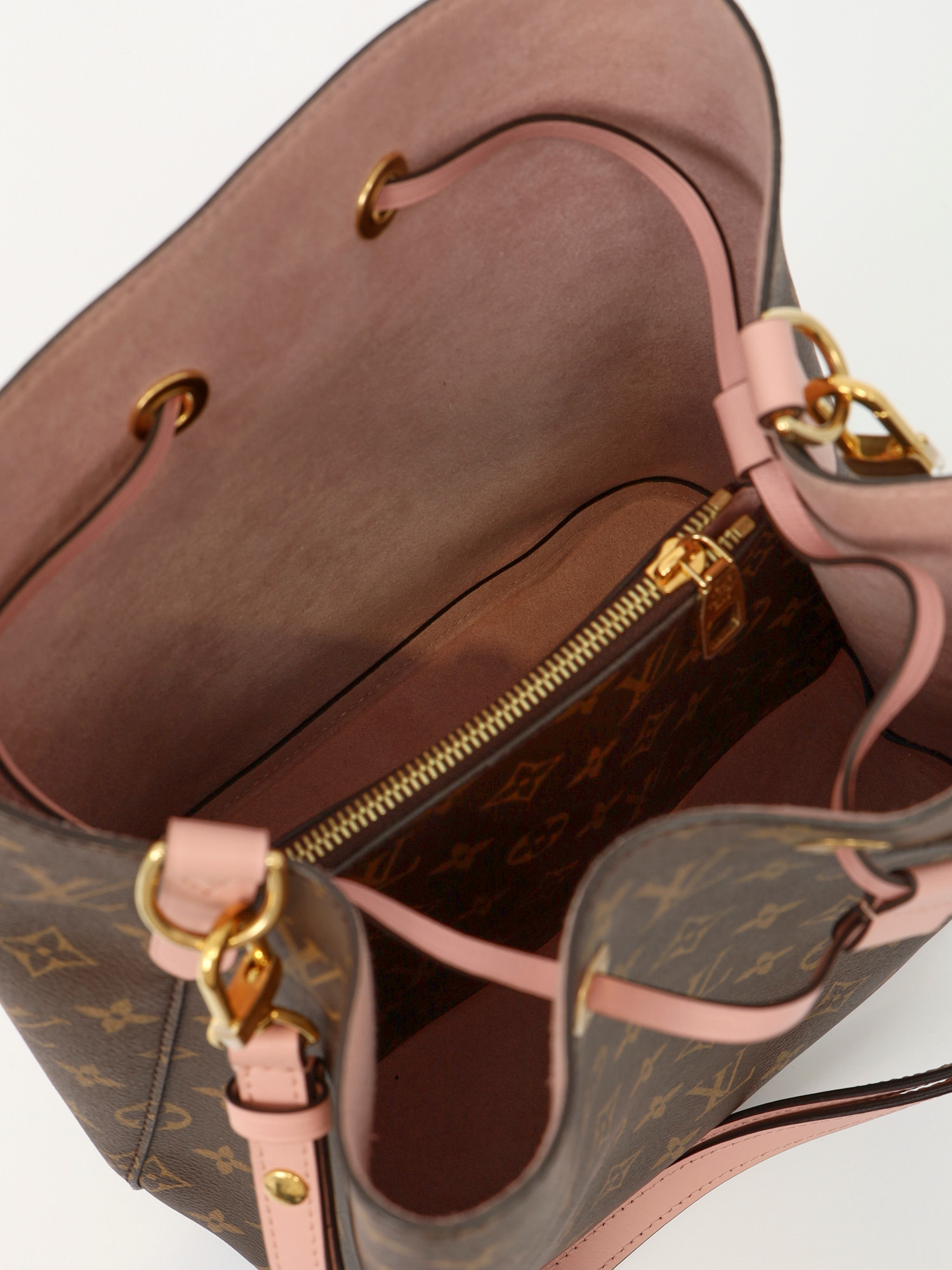 Сумки Louis Vuitton NeoNoe изображение #10