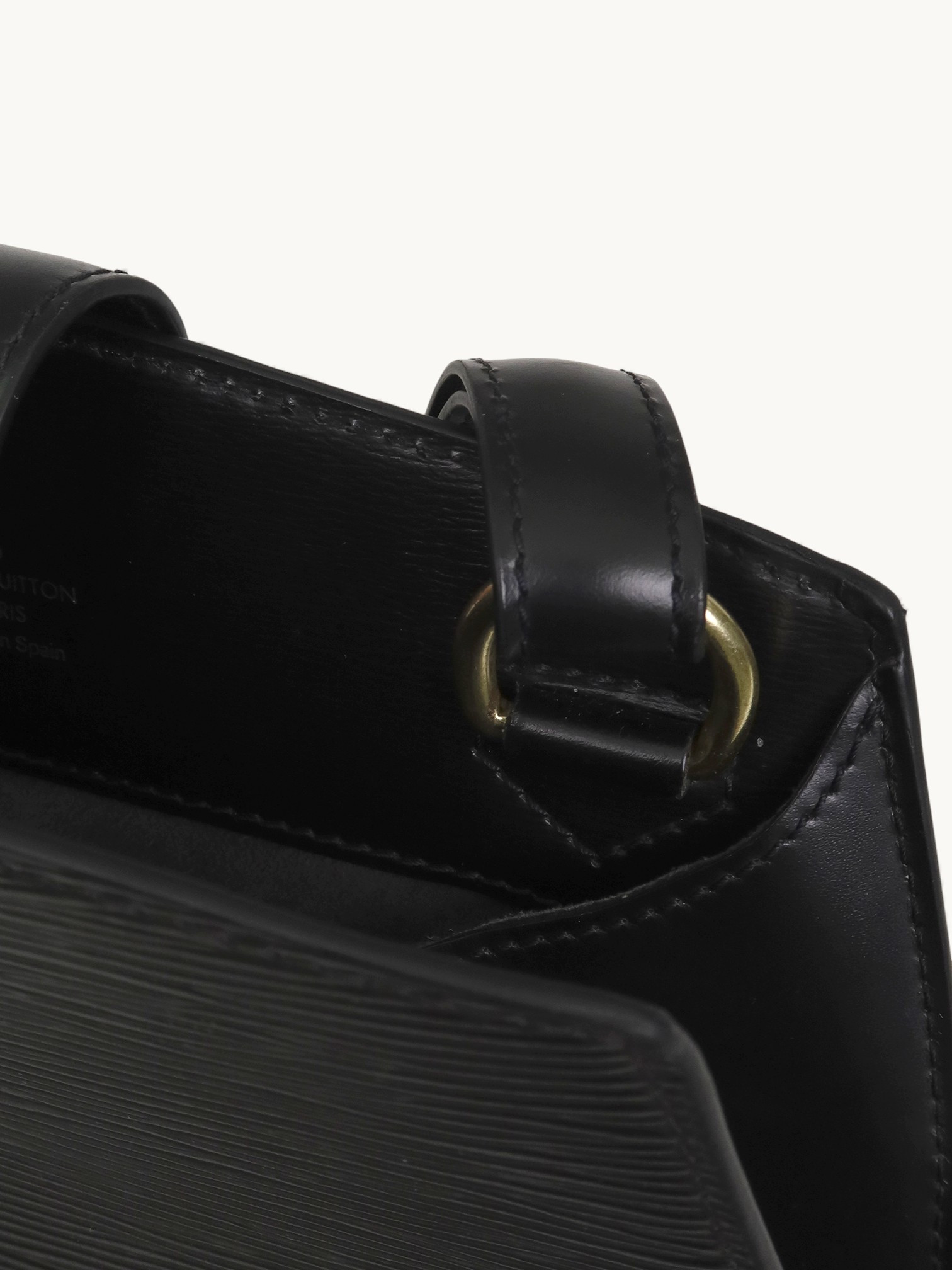 Louis Vuitton Cluny 6