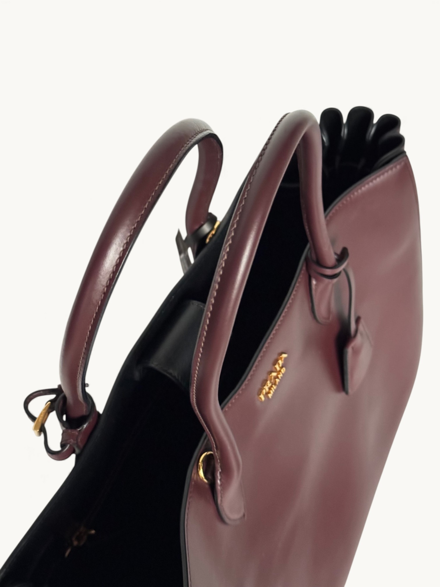 Prada Bibliotheque 3