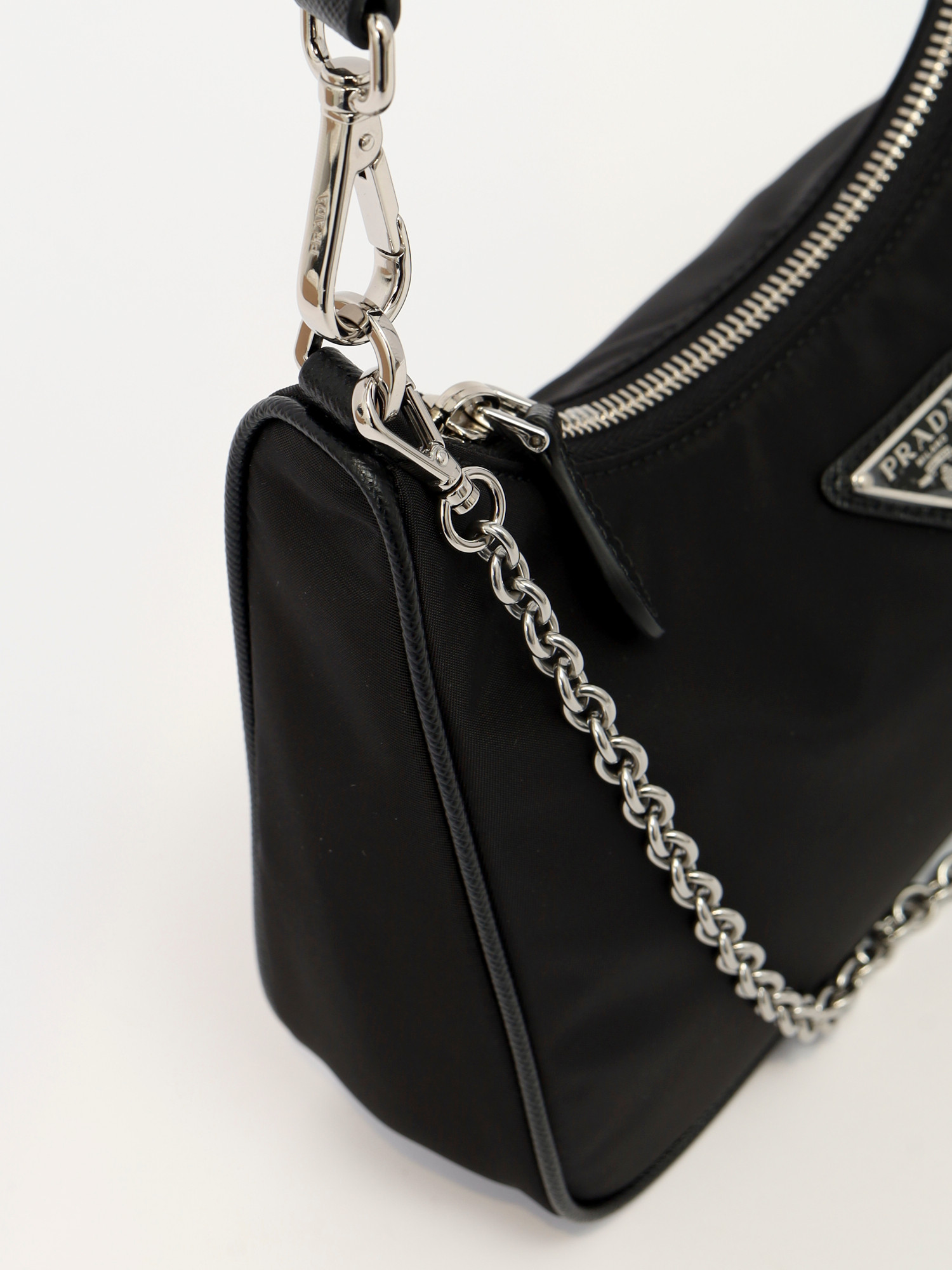 Prada Re-Edition 2005 7