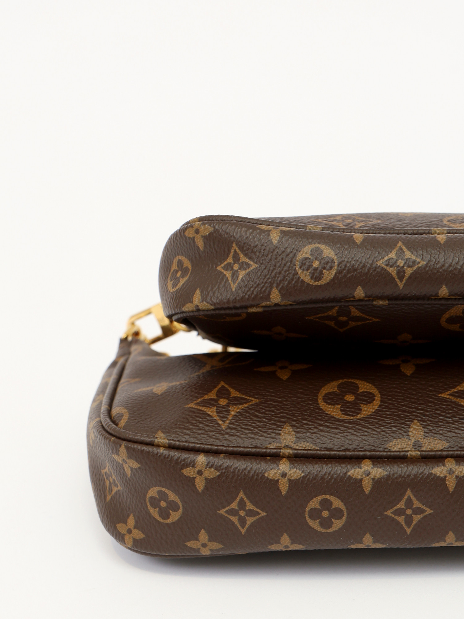 Louis Vuitton Multi Pochette 7