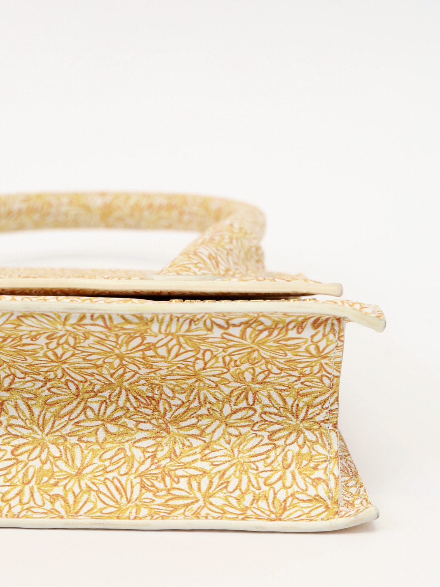 Jacquemus Le Chiquito 9