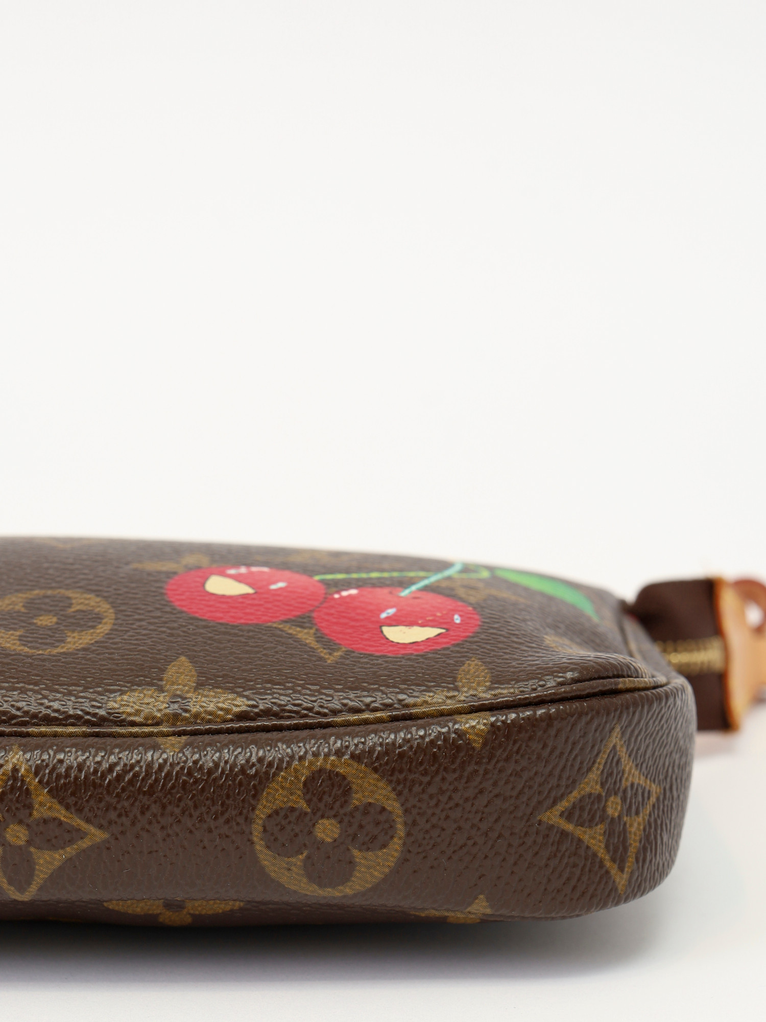 Louis Vuitton Pochette Mini 8