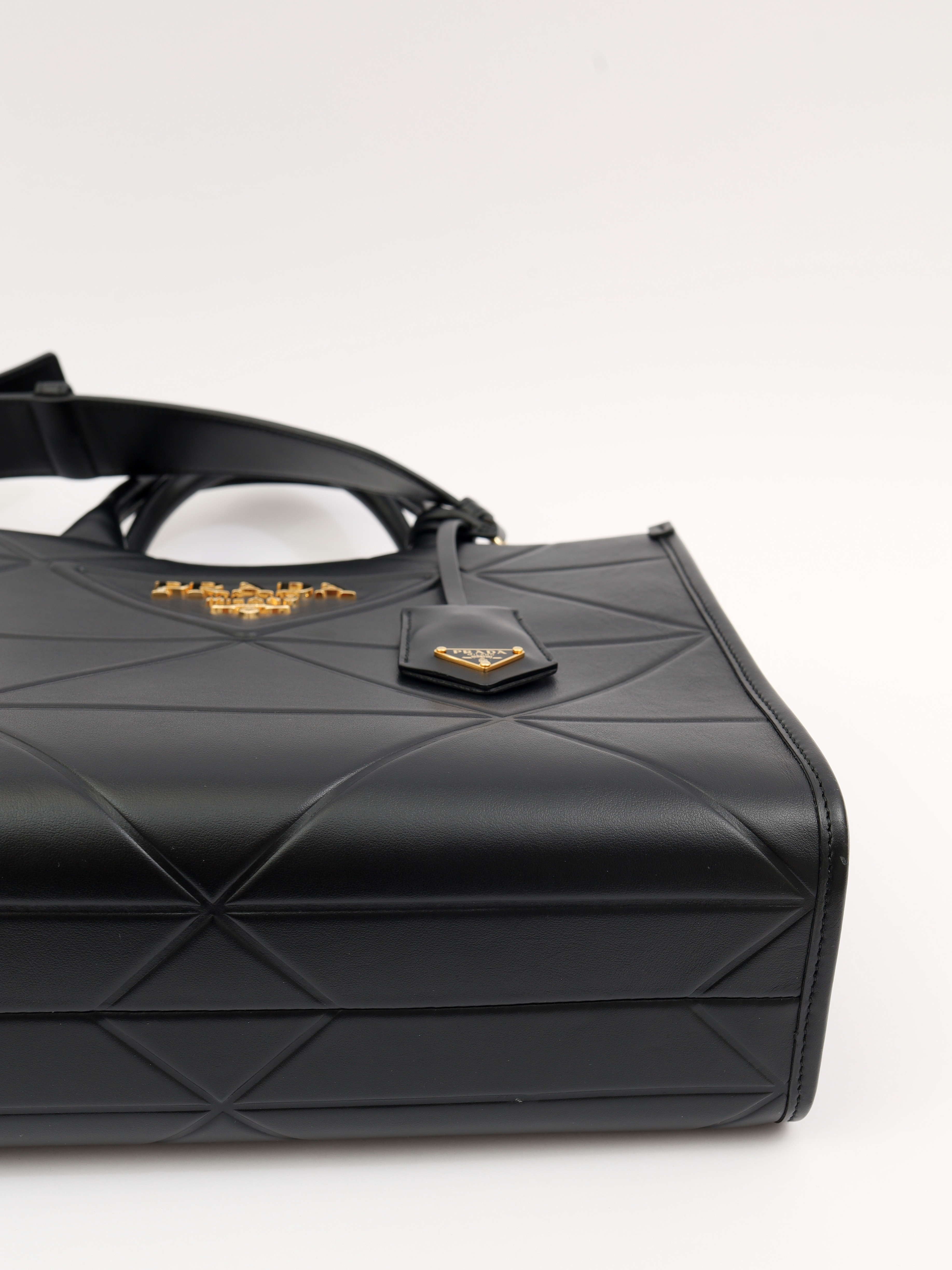Сумки Prada Symbole изображение #9