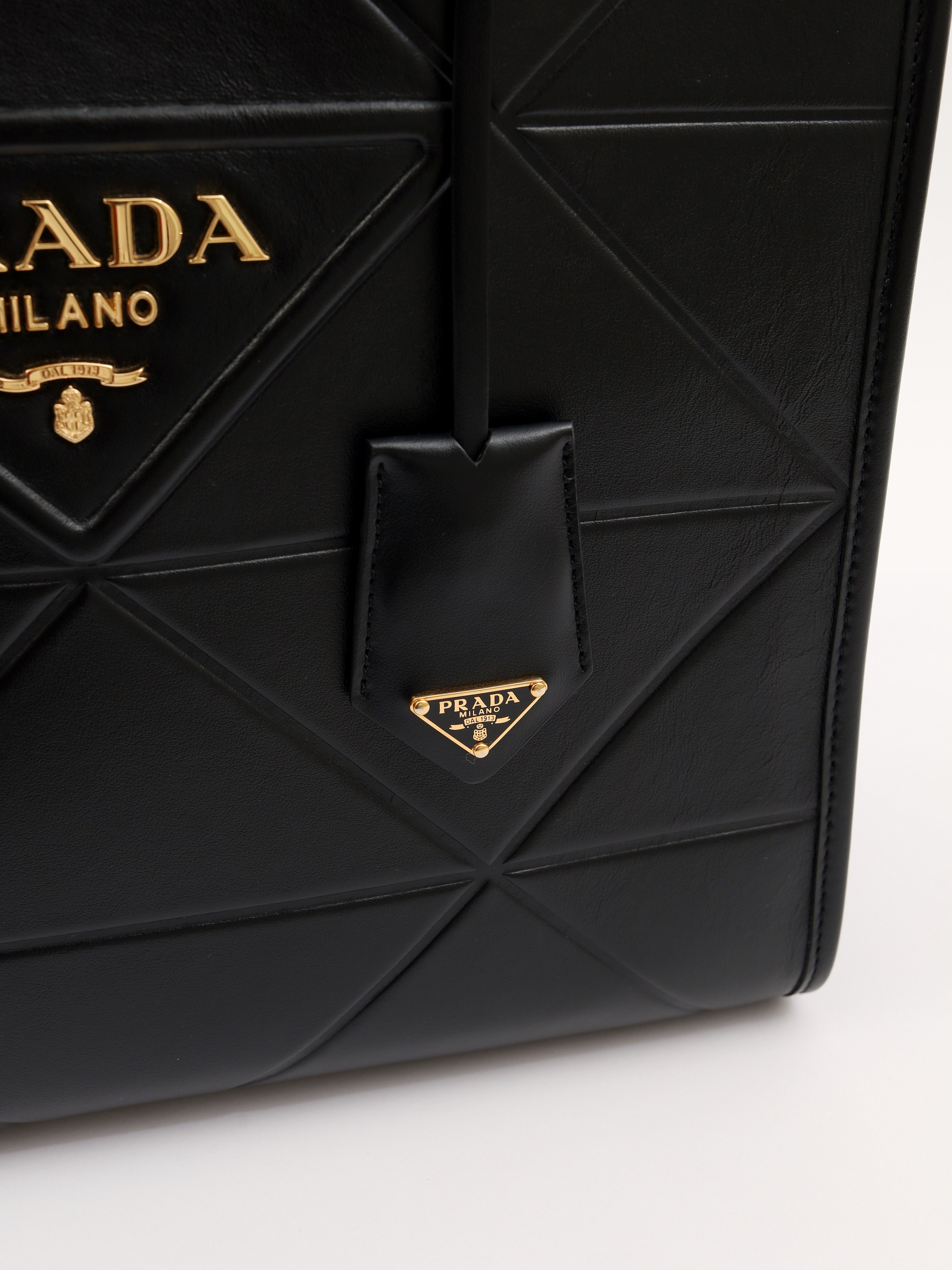 Сумки Prada Symbole изображение #6
