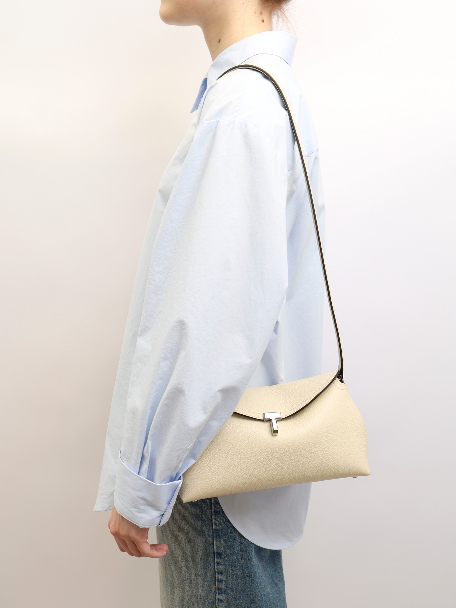 Сумки Toteme T-Lock изображение #2