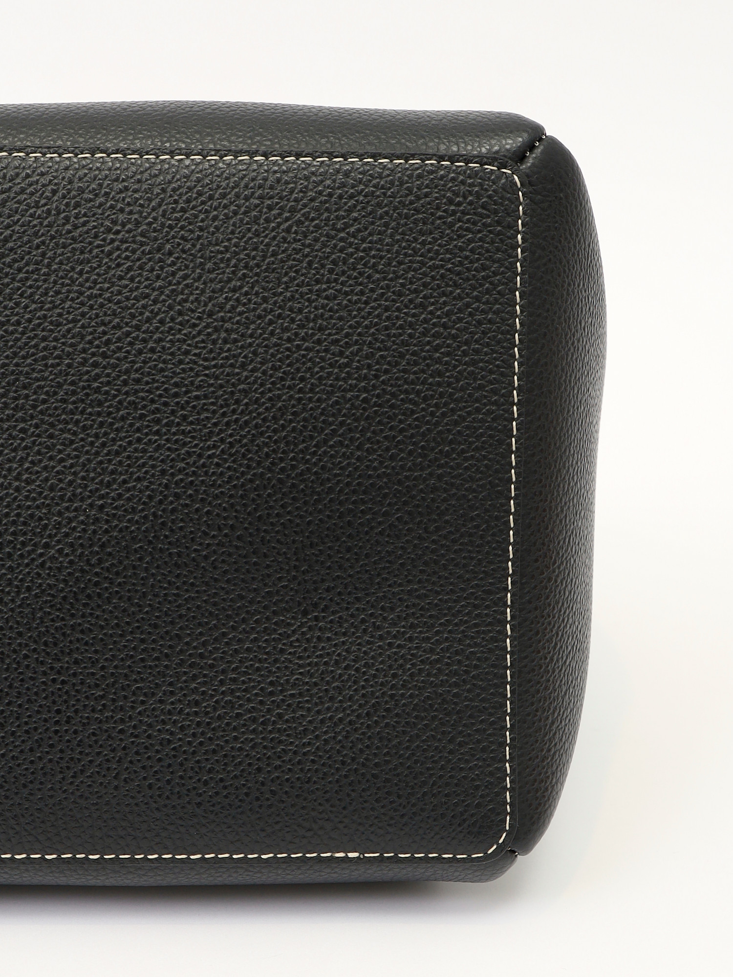 Сумки Toteme Bucket изображение #10