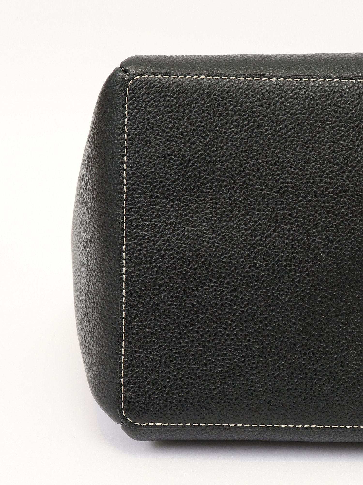 Сумки Toteme Bucket изображение #9