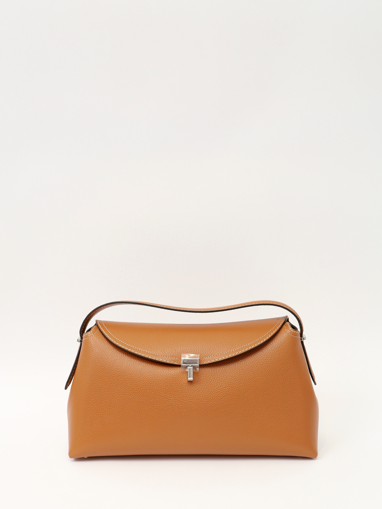 Сумки Toteme T-Lock изображение #1