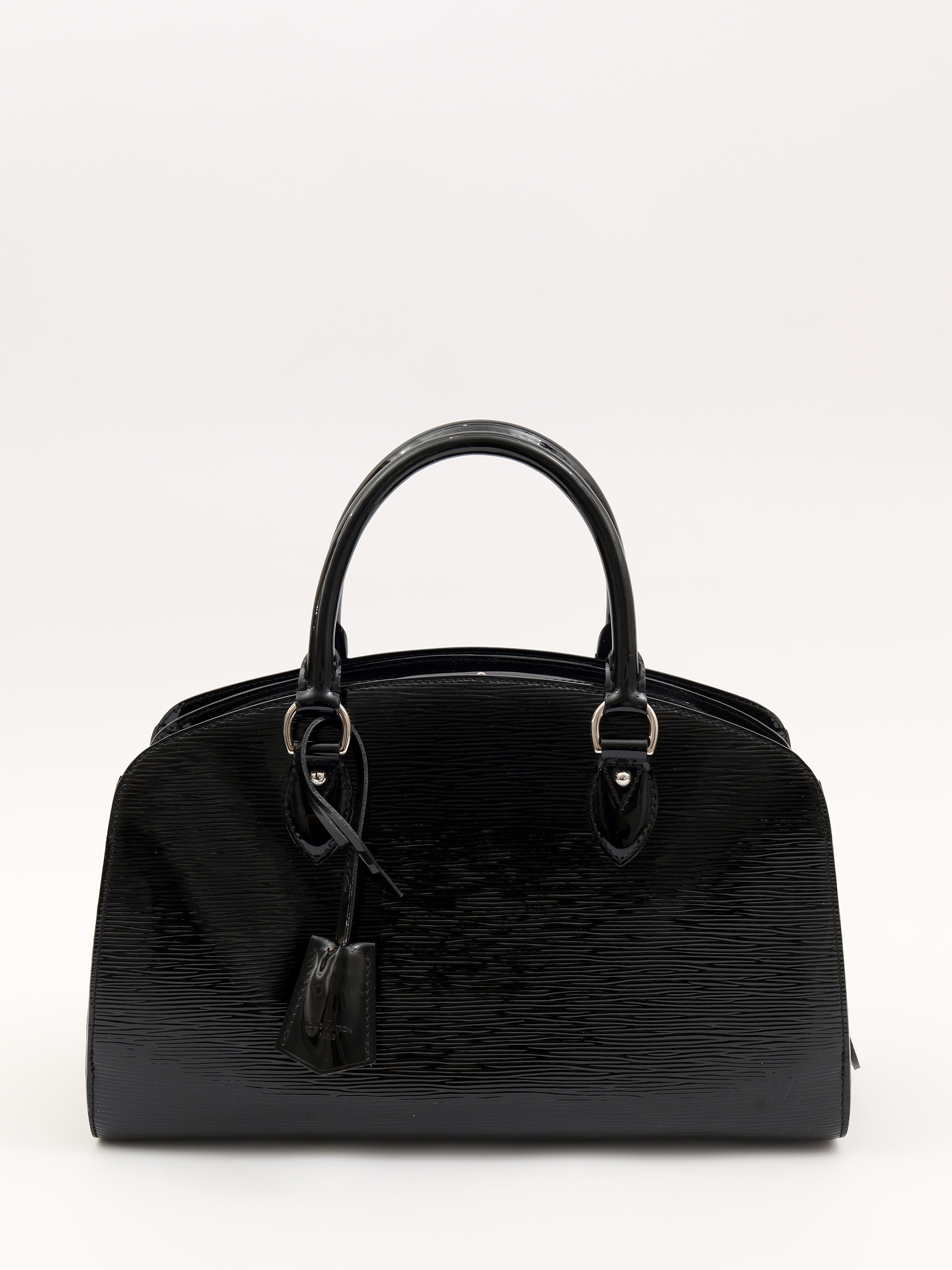 Louis Vuitton Pont Neuf