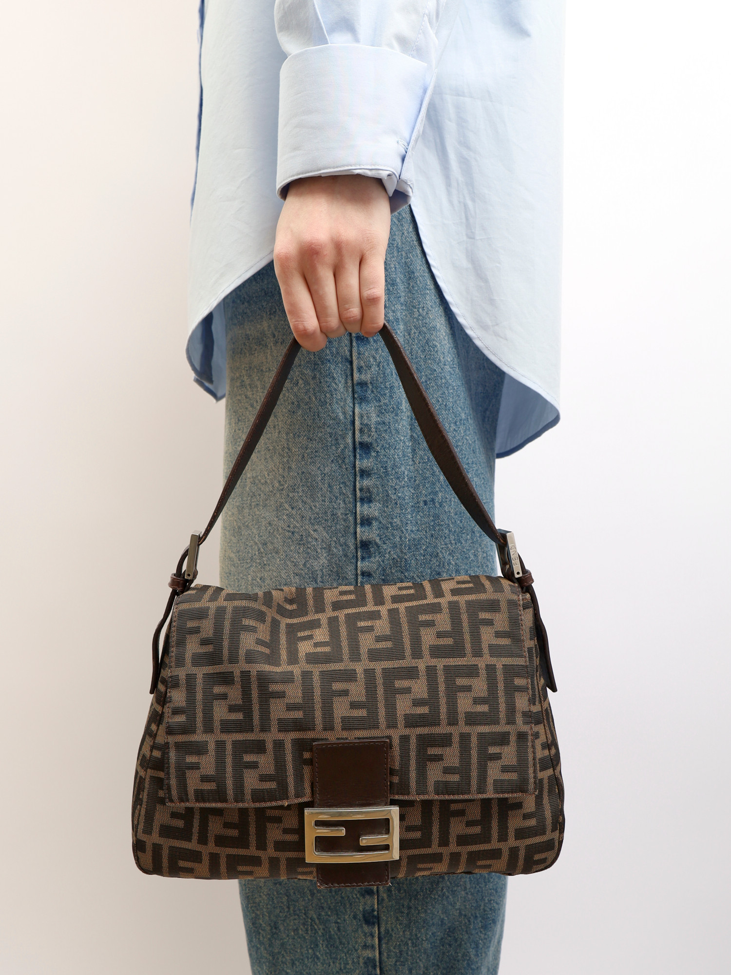 Сумки Fendi Mamma Baguette изображение #2