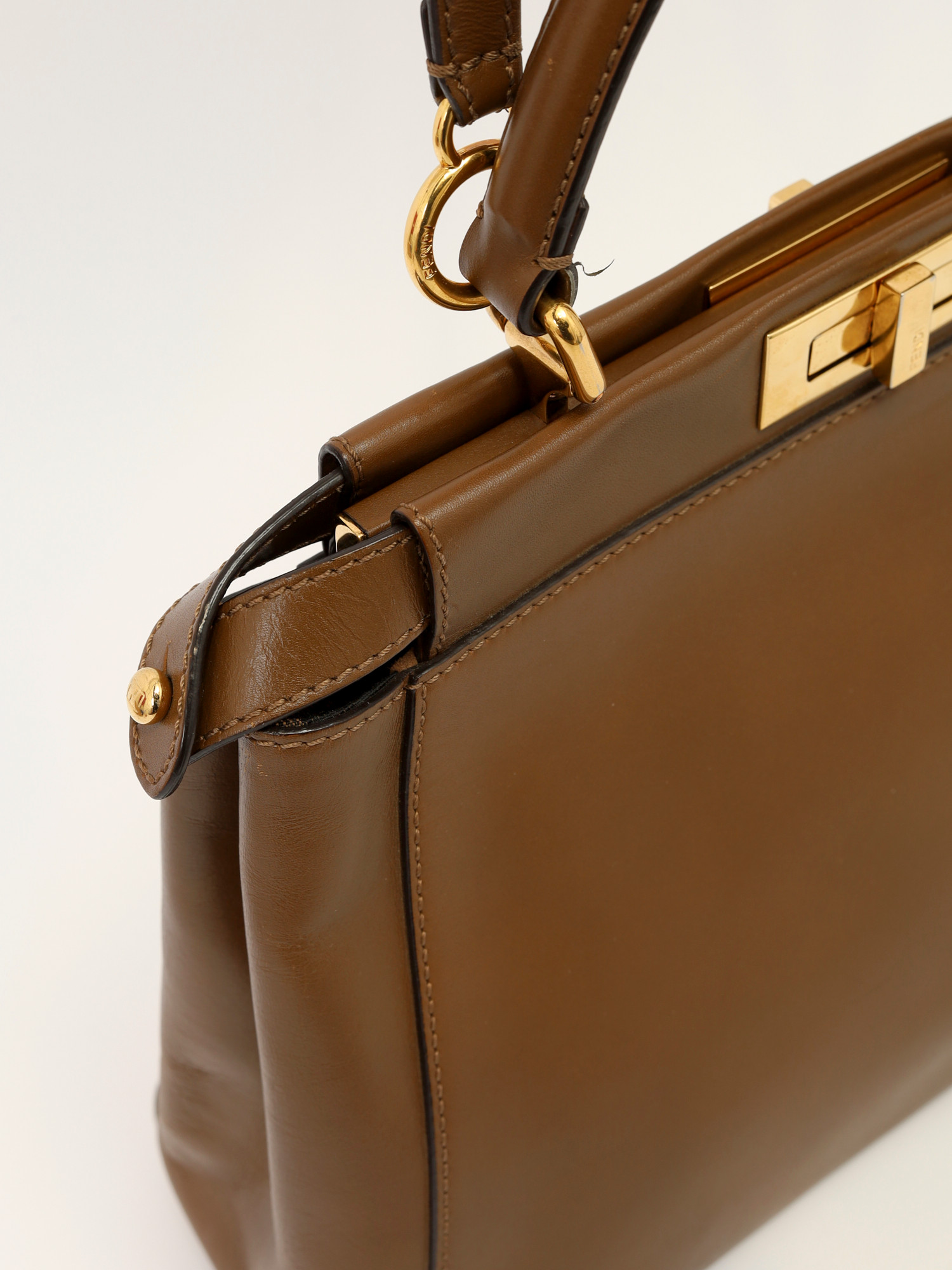 Сумки Fendi Peekaboo изображение #7