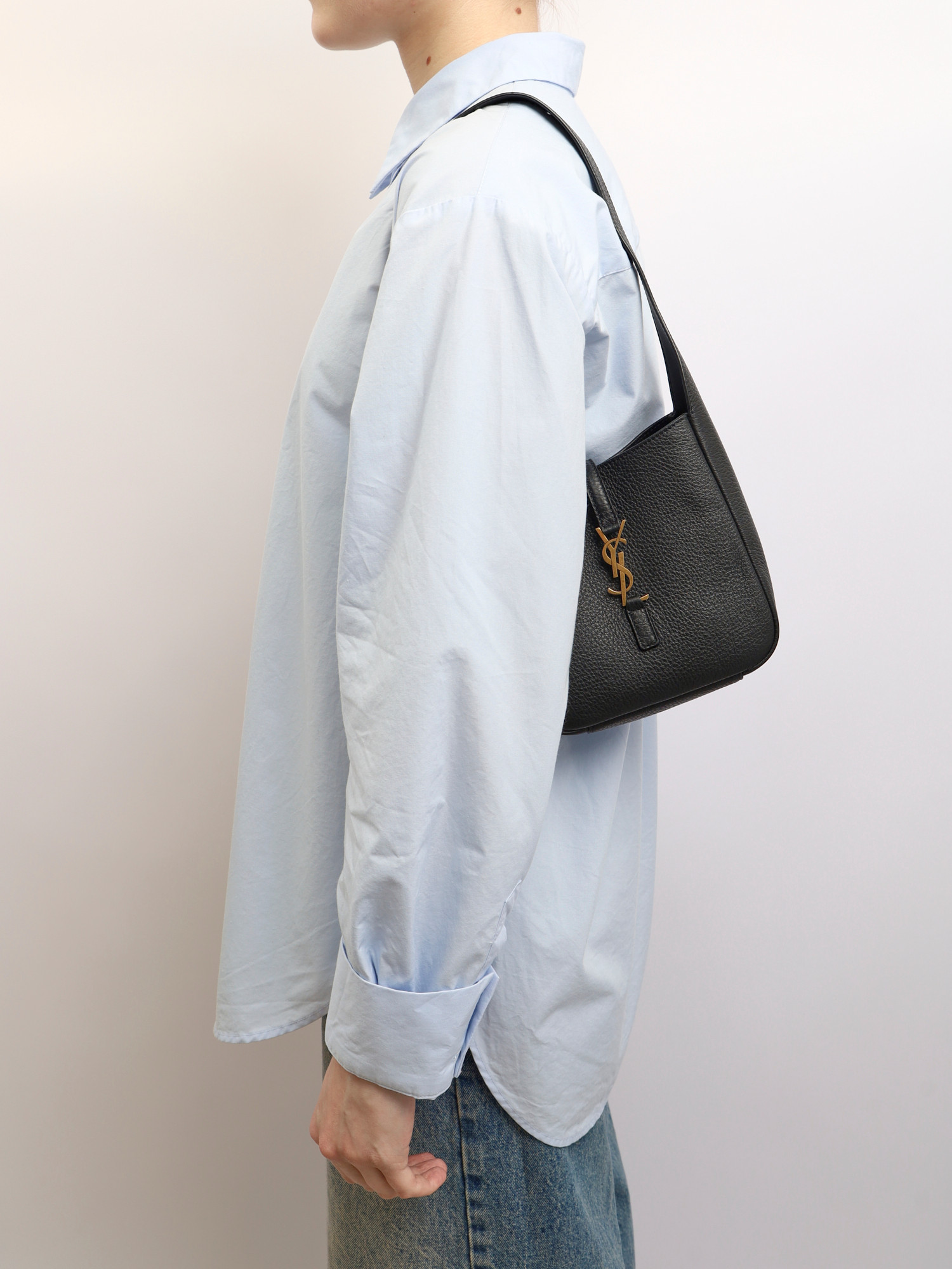 Saint Laurent Le 5 a 7 1