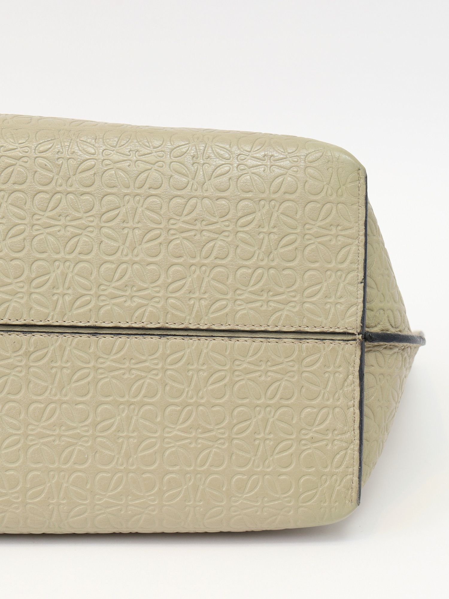 Сумки Loewe T Shopper изображение #9