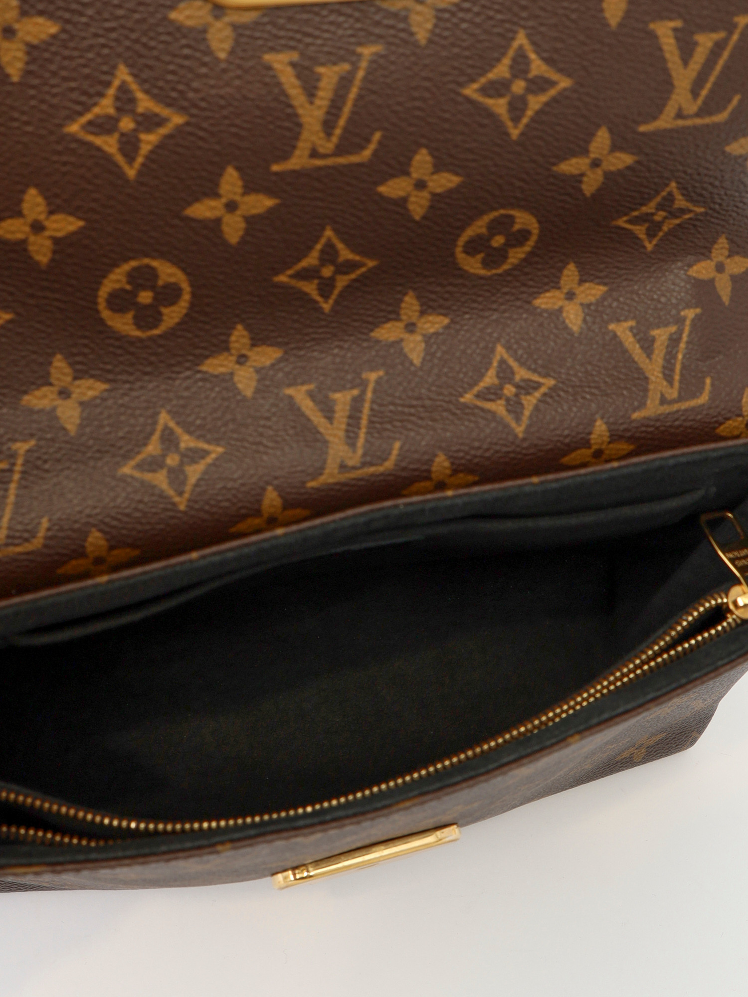 Сумки Louis Vuitton Saint Placide изображение #11