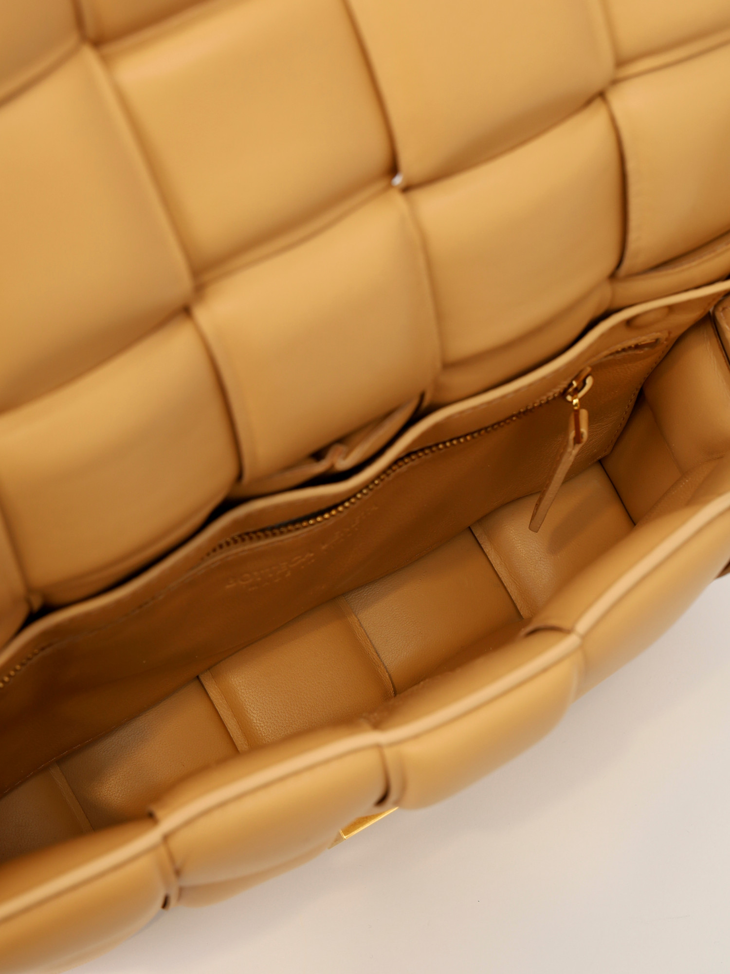 Bottega Veneta Cassette 10