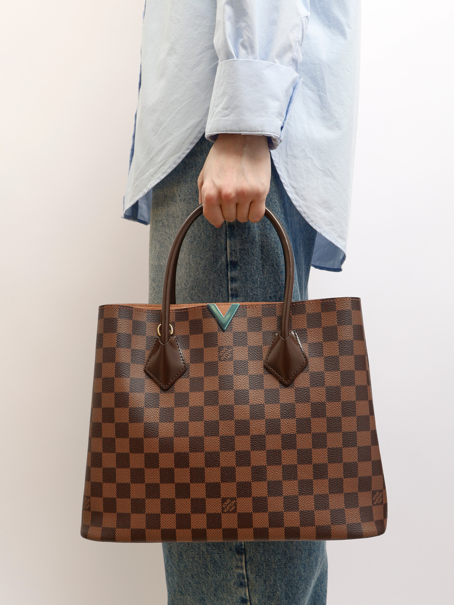 Louis Vuitton Kensington  2