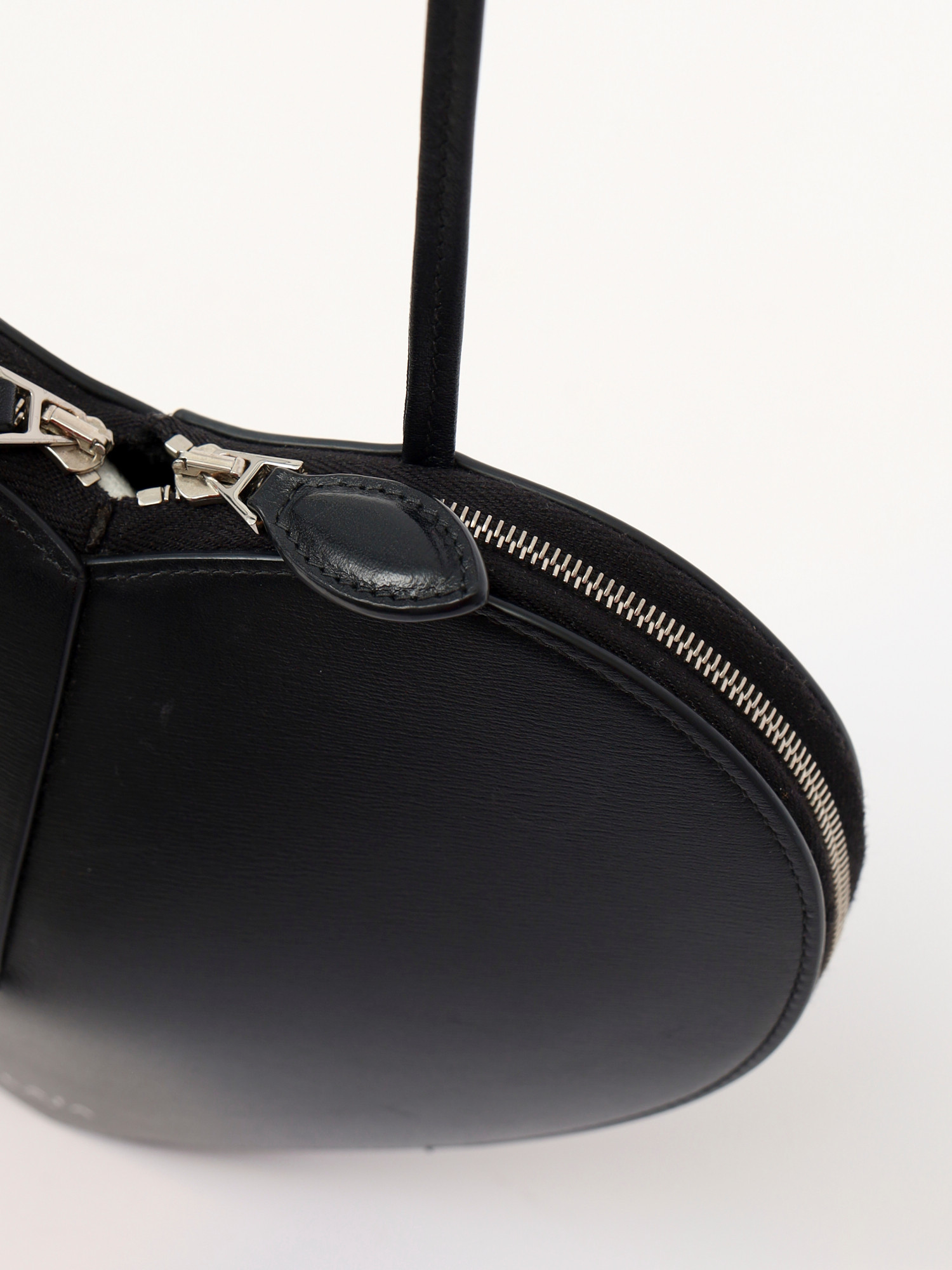 Сумки Alaia Le Cœur изображение #8