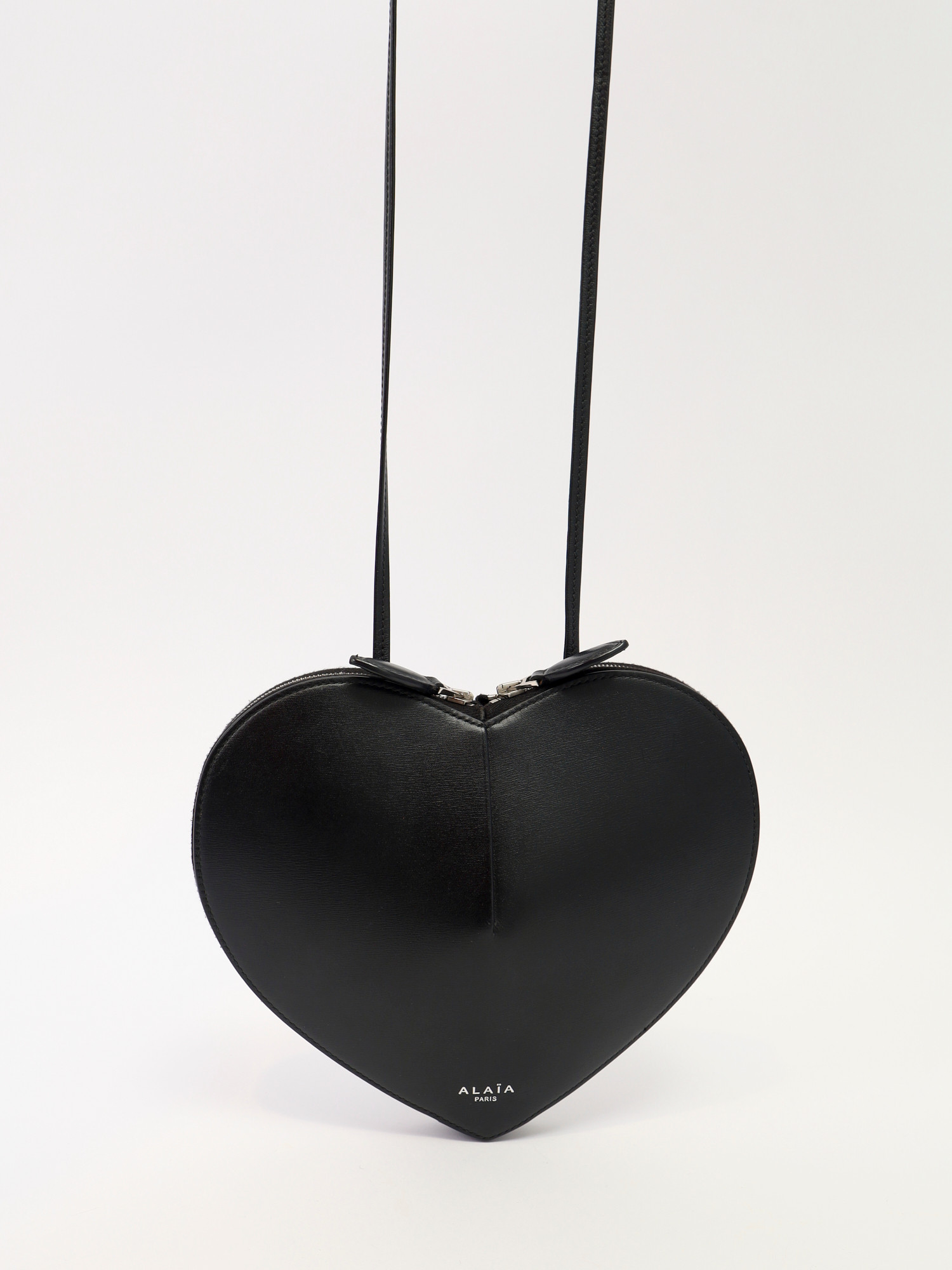 Сумки Alaia Le Cœur изображение #6