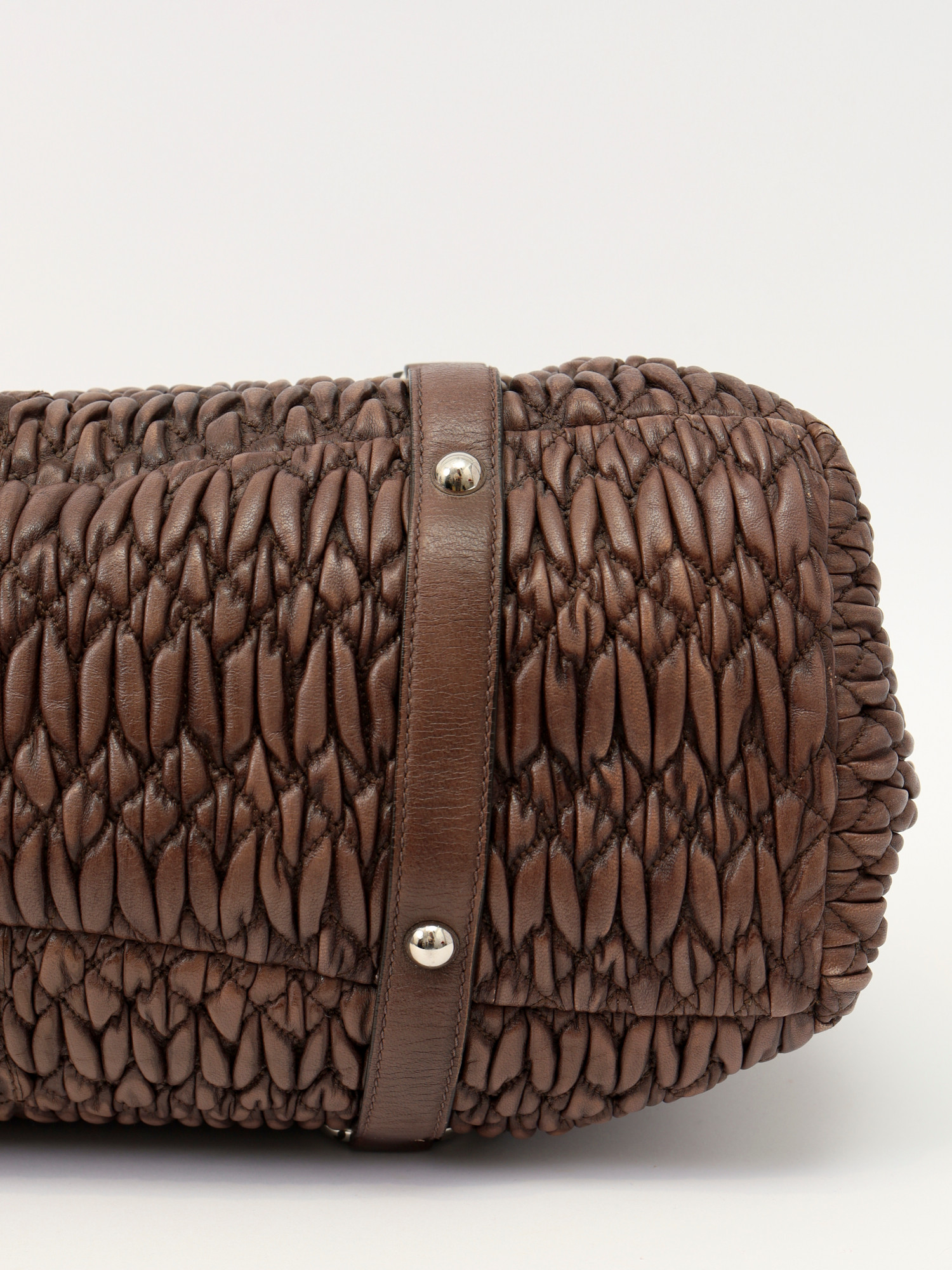 Сумки Miu Miu Matelasse изображение #12