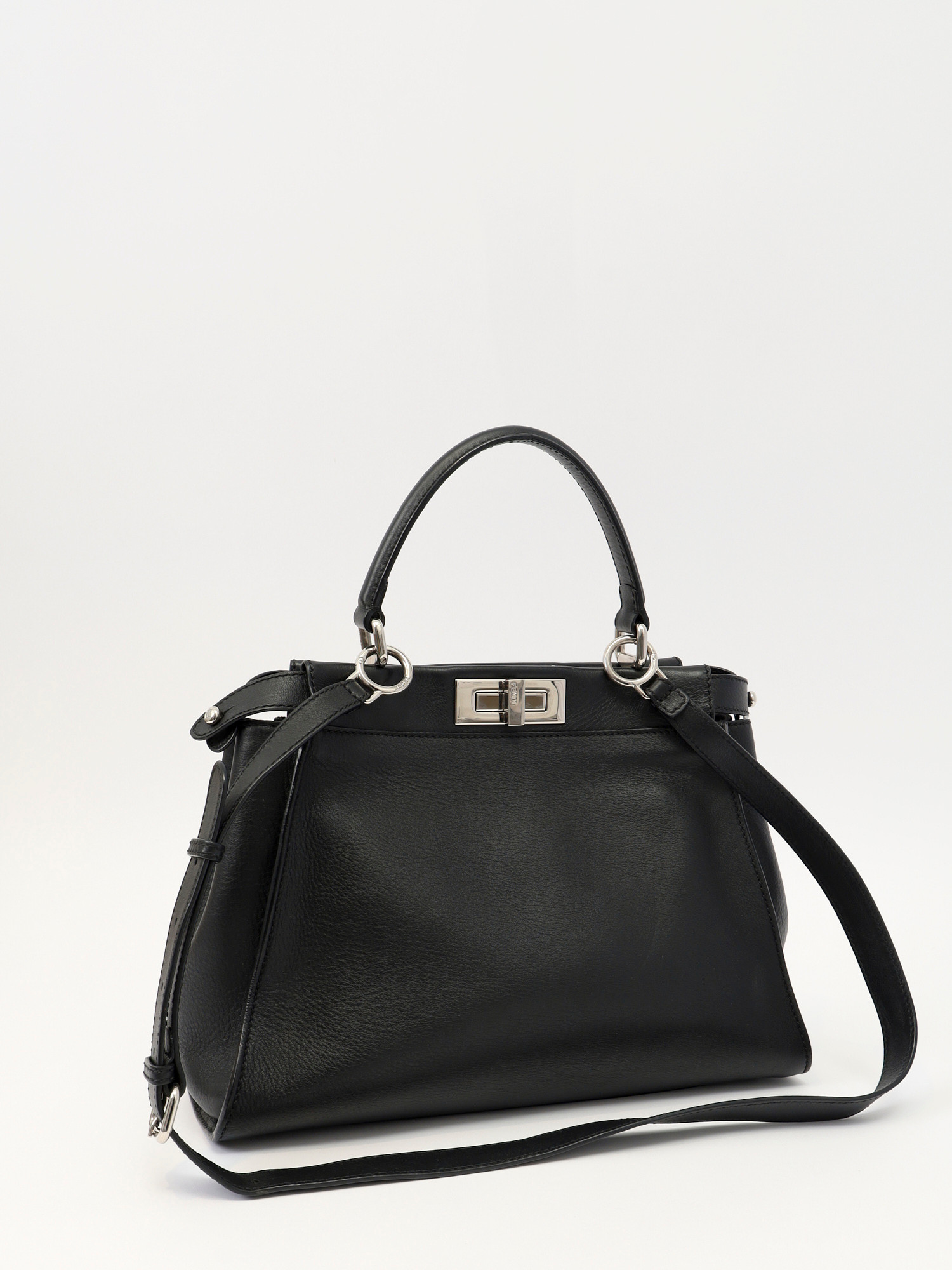 Сумки Fendi Peekaboo изображение #4