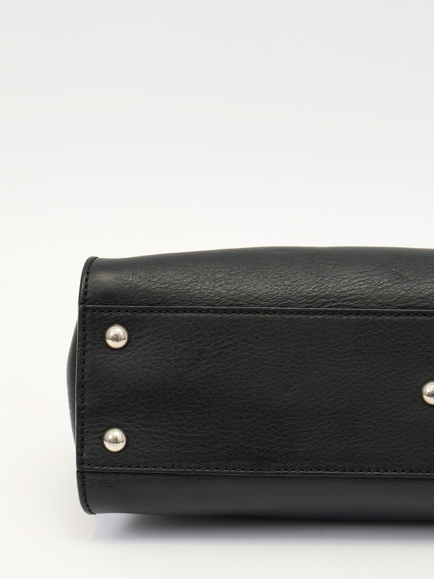 Сумки Fendi Peekaboo изображение #11