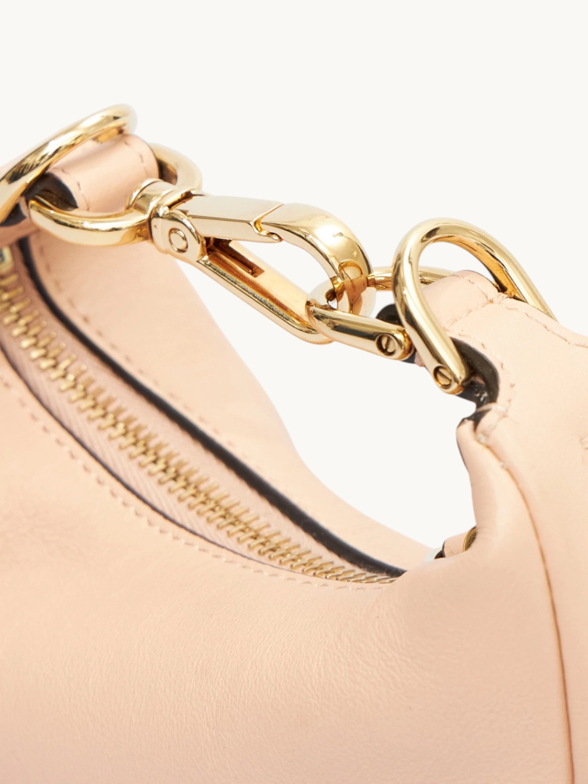 Сумки Fendi Fendigraphy изображение #6