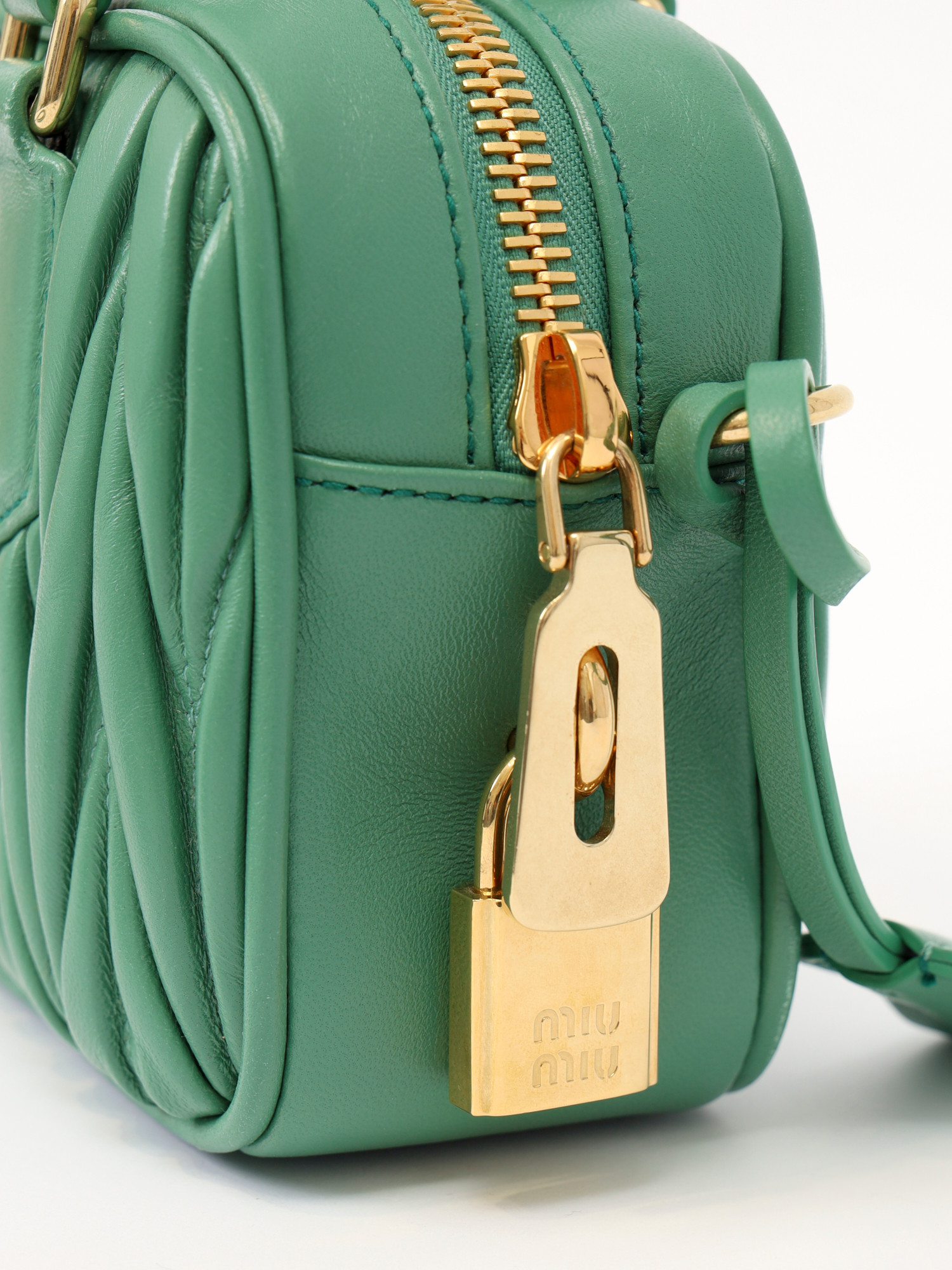 Сумки Miu Miu Arcadie изображение #10