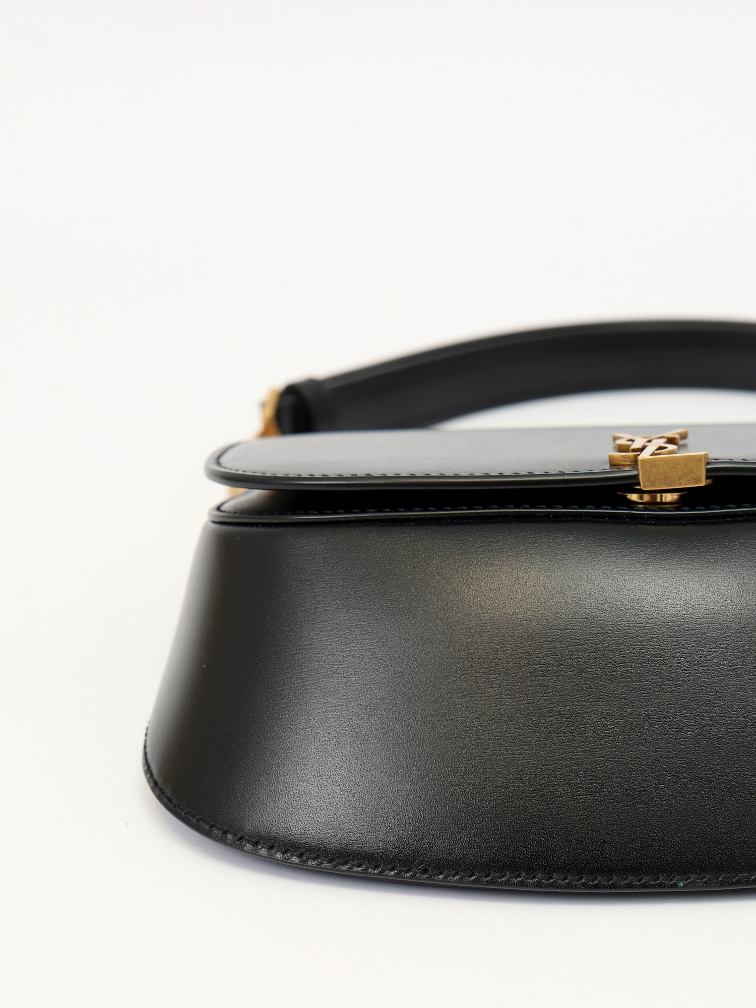 Сумки Saint Laurent Voltaire изображение #9