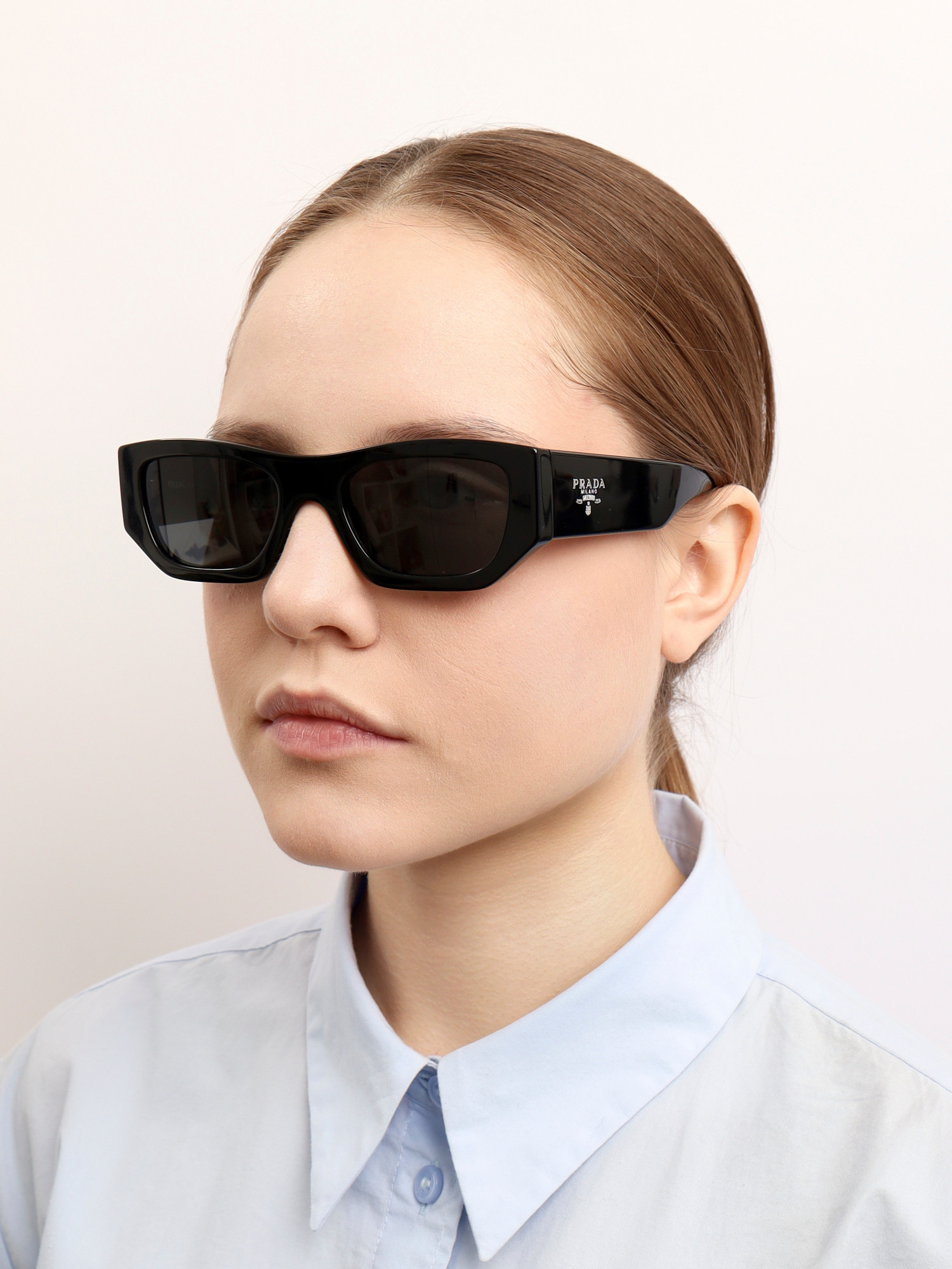 Аксессуары Prada Sunglasses изображение #2