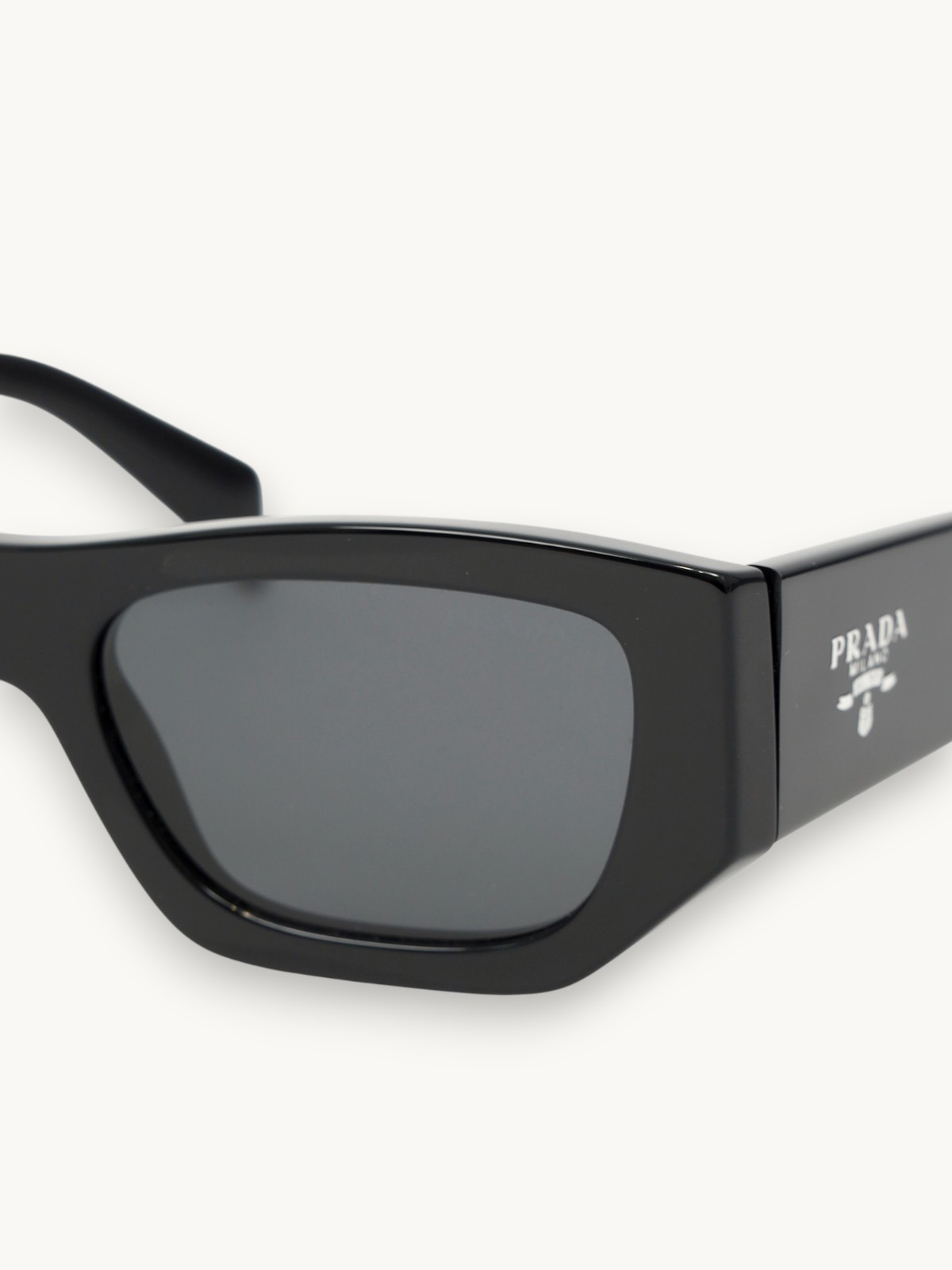 Аксессуары Prada Sunglasses изображение #7