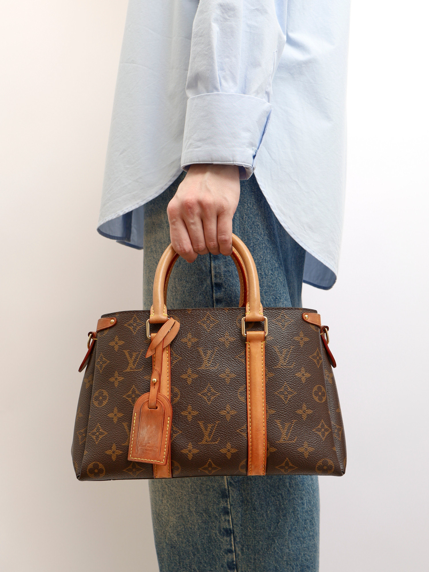 Сумки Louis Vuitton Soufflot изображение #2
