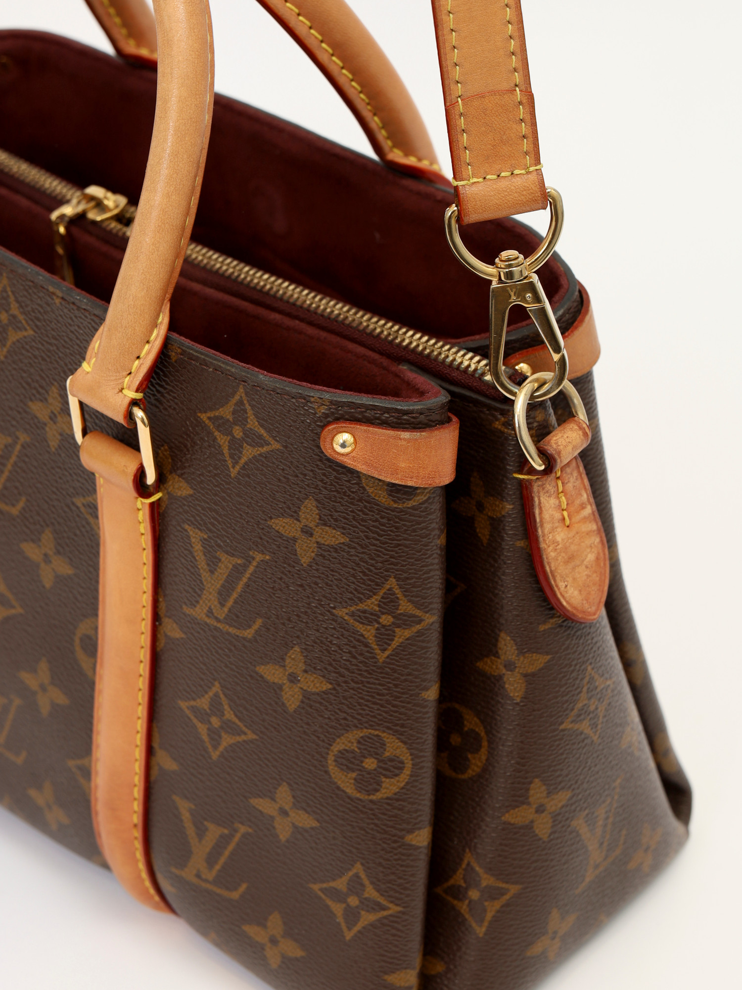 Сумки Louis Vuitton Soufflot изображение #8