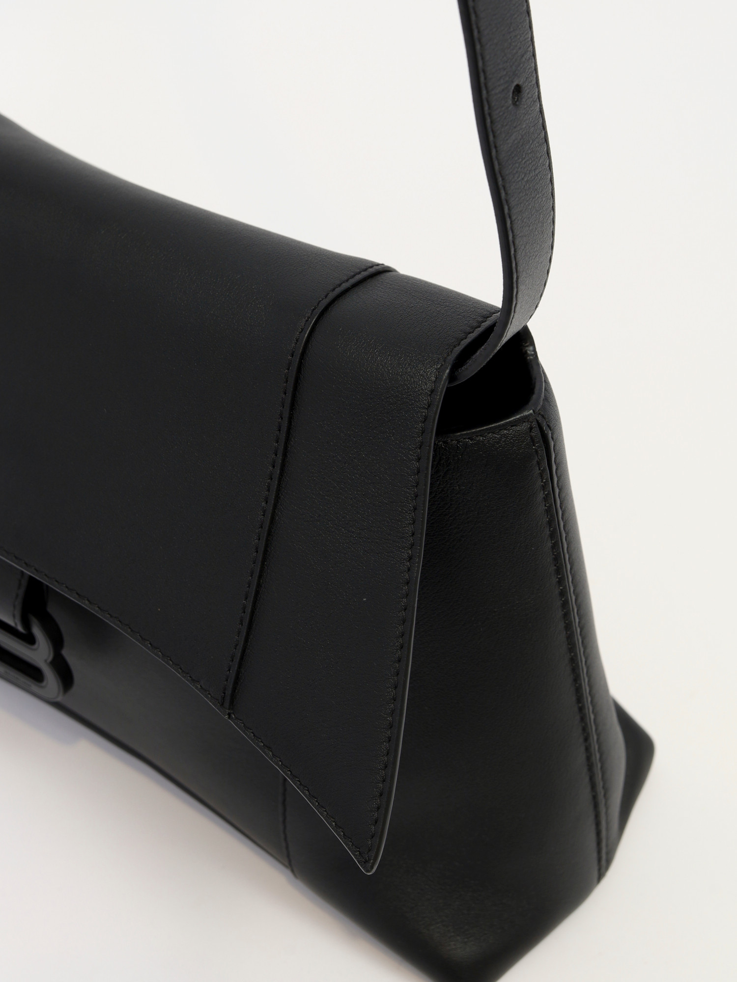 Сумки Balenciaga Downtown изображение #8