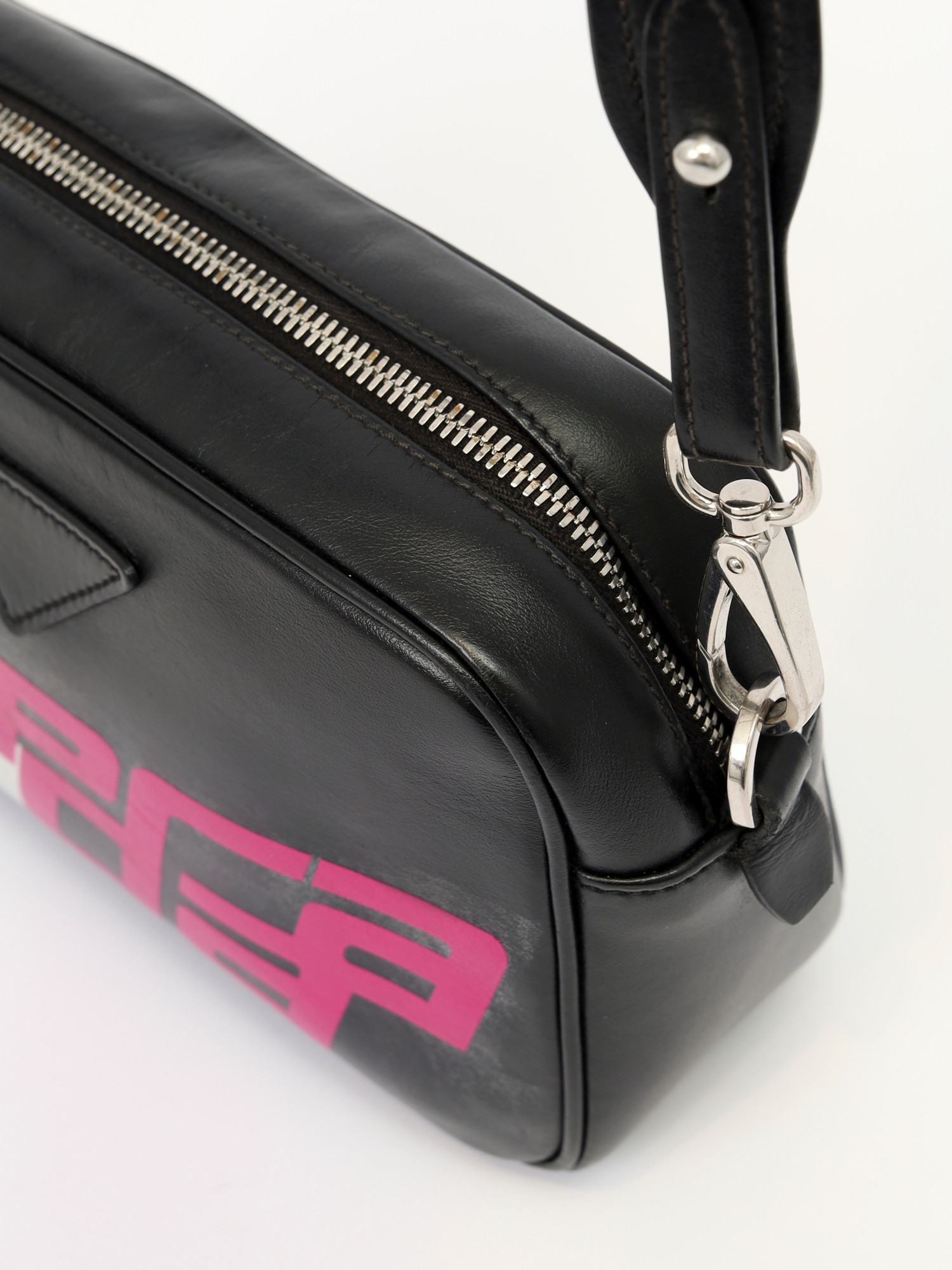 Сумки Prada Racing изображение #8