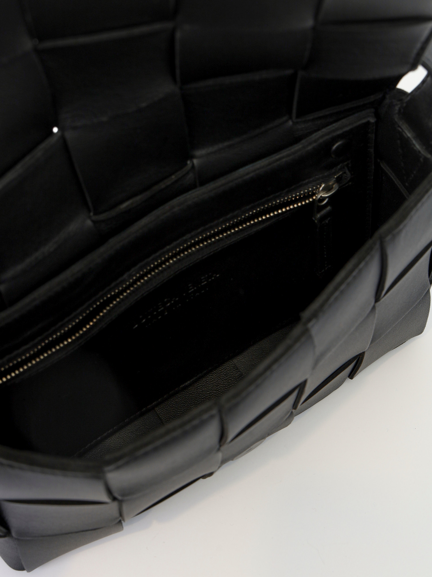 Сумки Bottega Veneta Cassette изображение #11