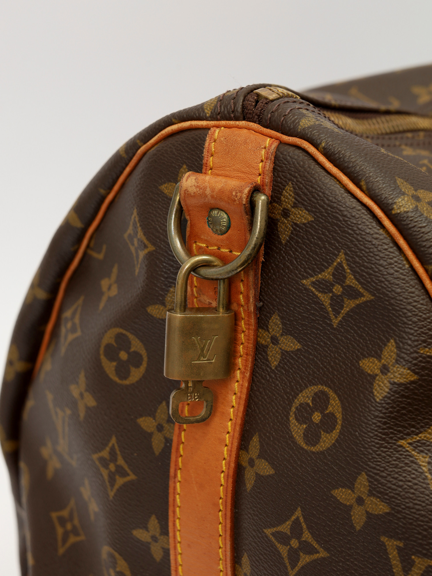 Сумки Louis Vuitton Keepall изображение #10