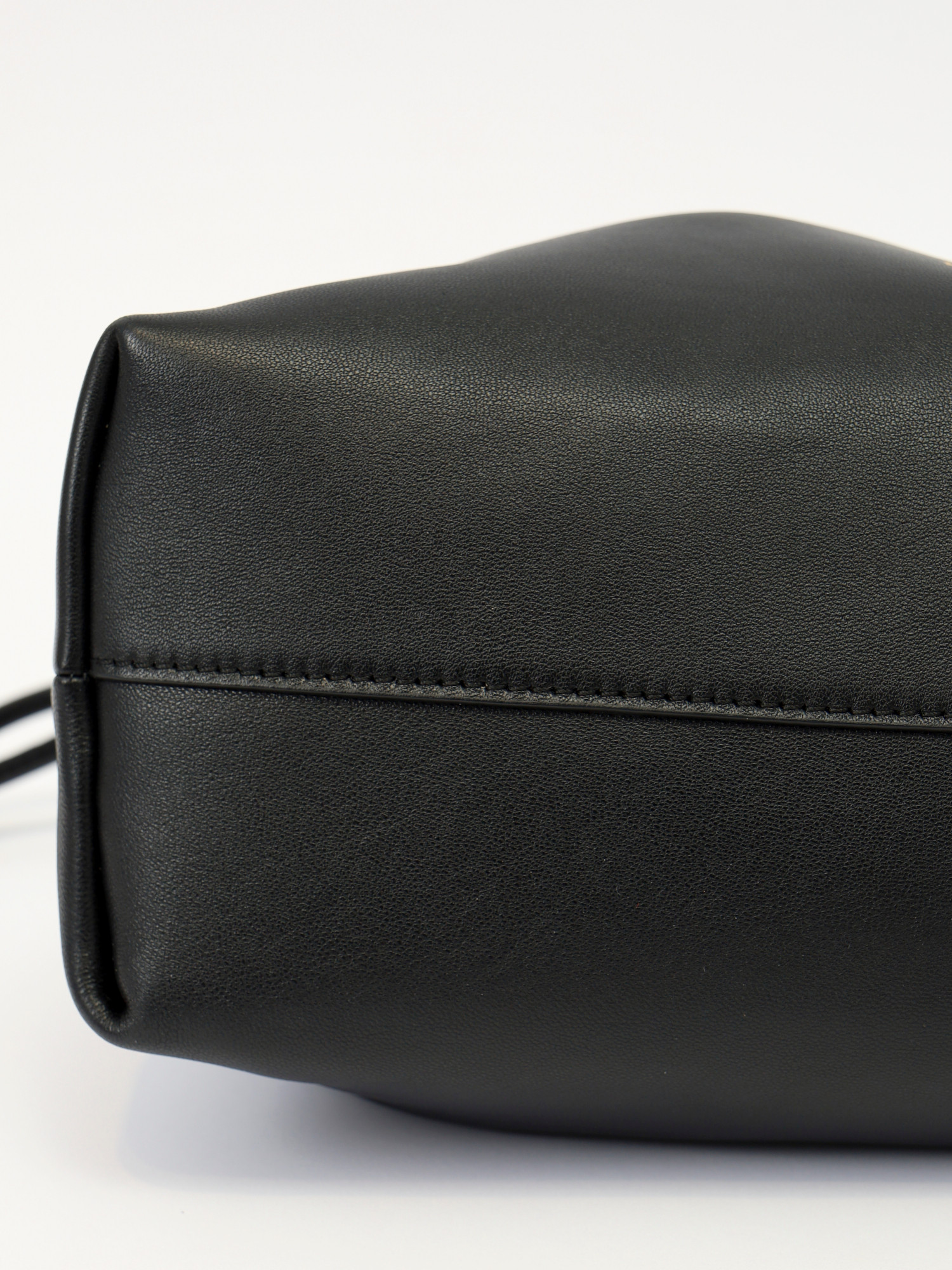 Сумки Loewe Flamenco изображение #9