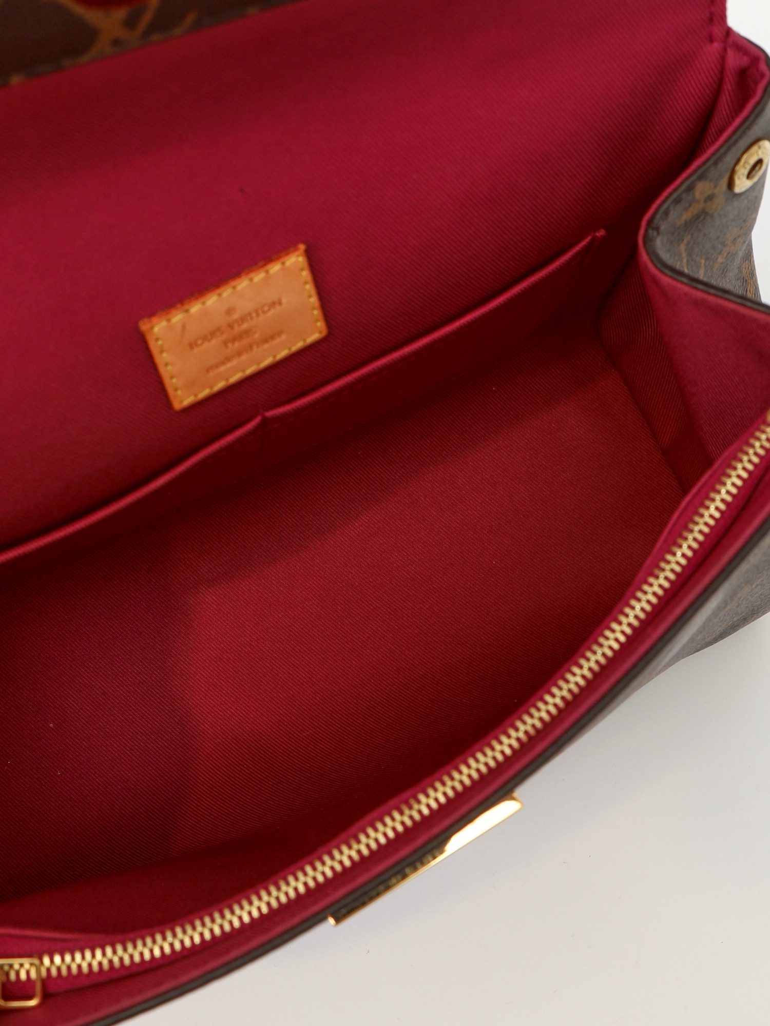Сумки Louis Vuitton Cluny изображение #12