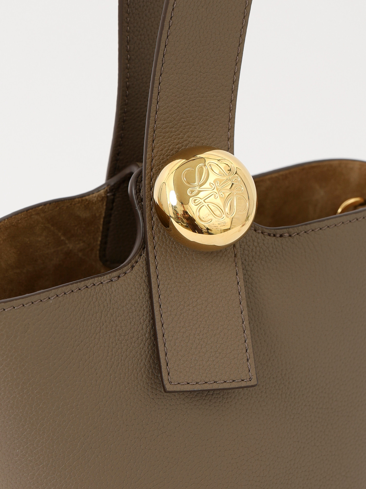 Сумки Loewe Pebble изображение #6