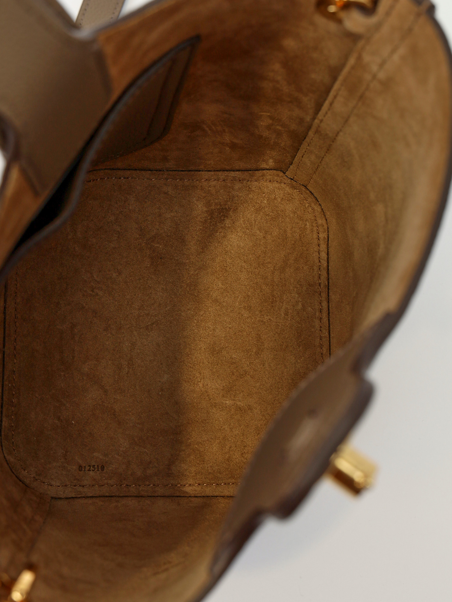 Сумки Loewe Pebble изображение #10