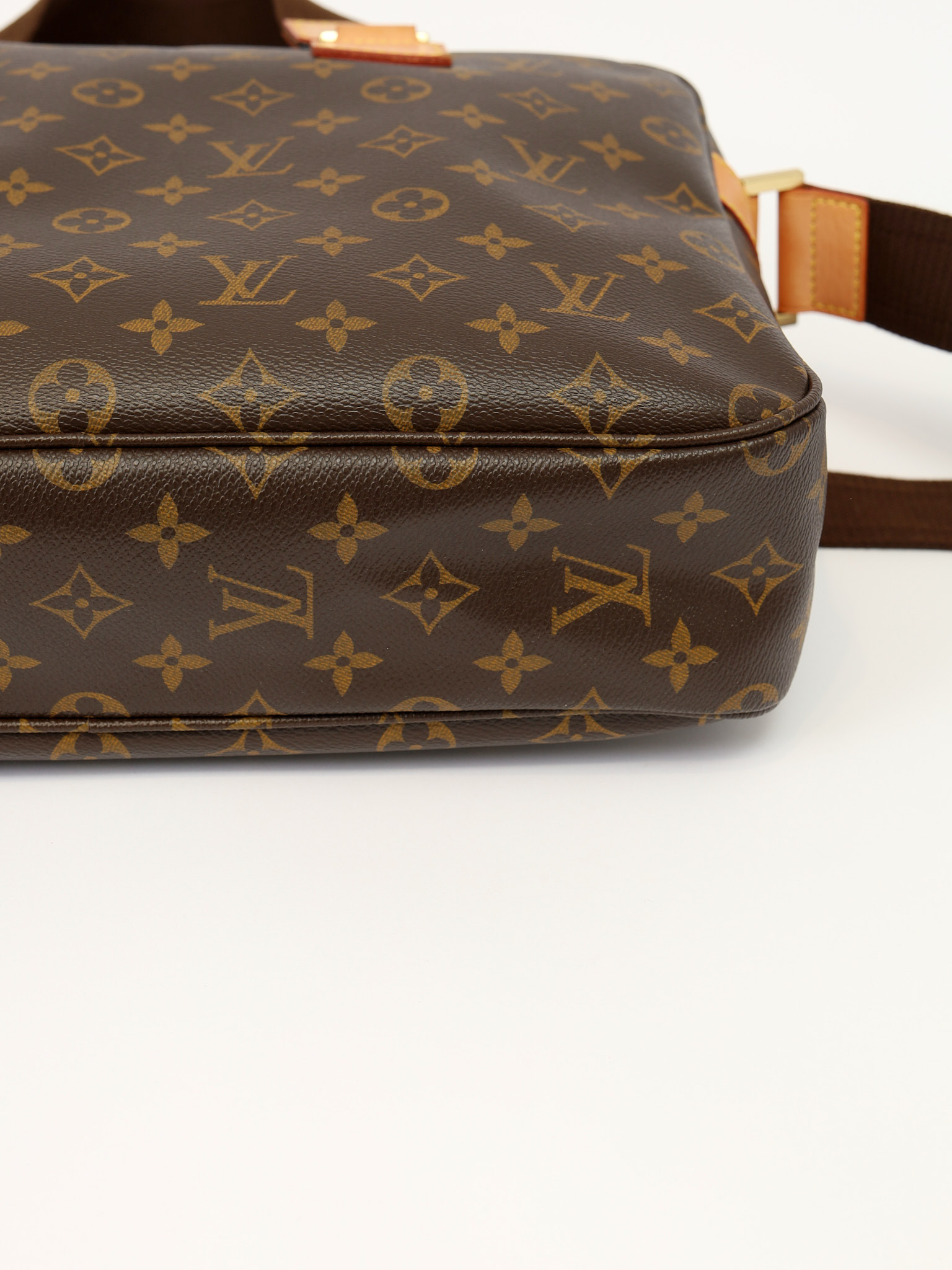 Сумки Louis Vuitton Sac Bosphore изображение #14