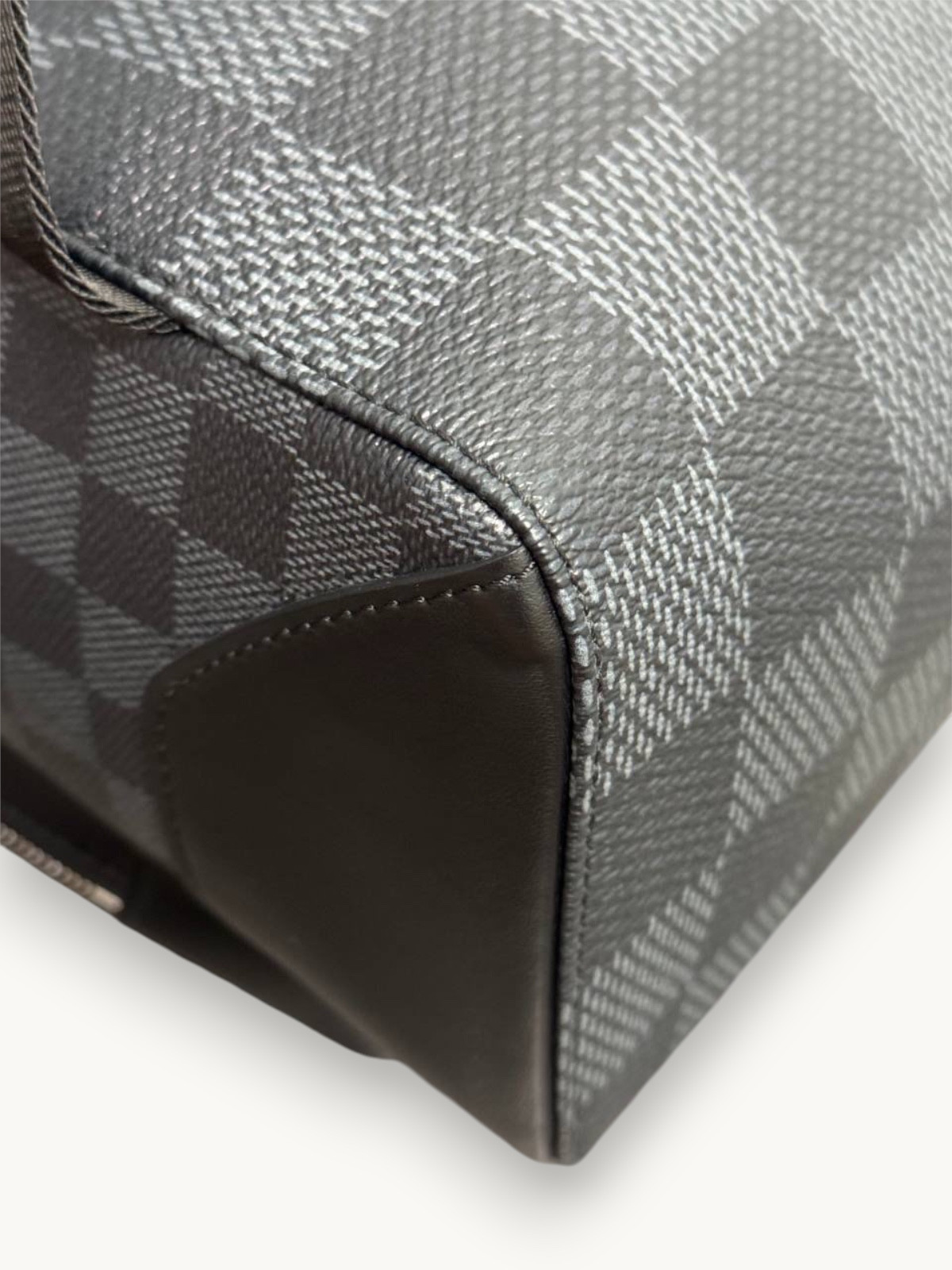 Сумки Louis Vuitton Campus изображение #8