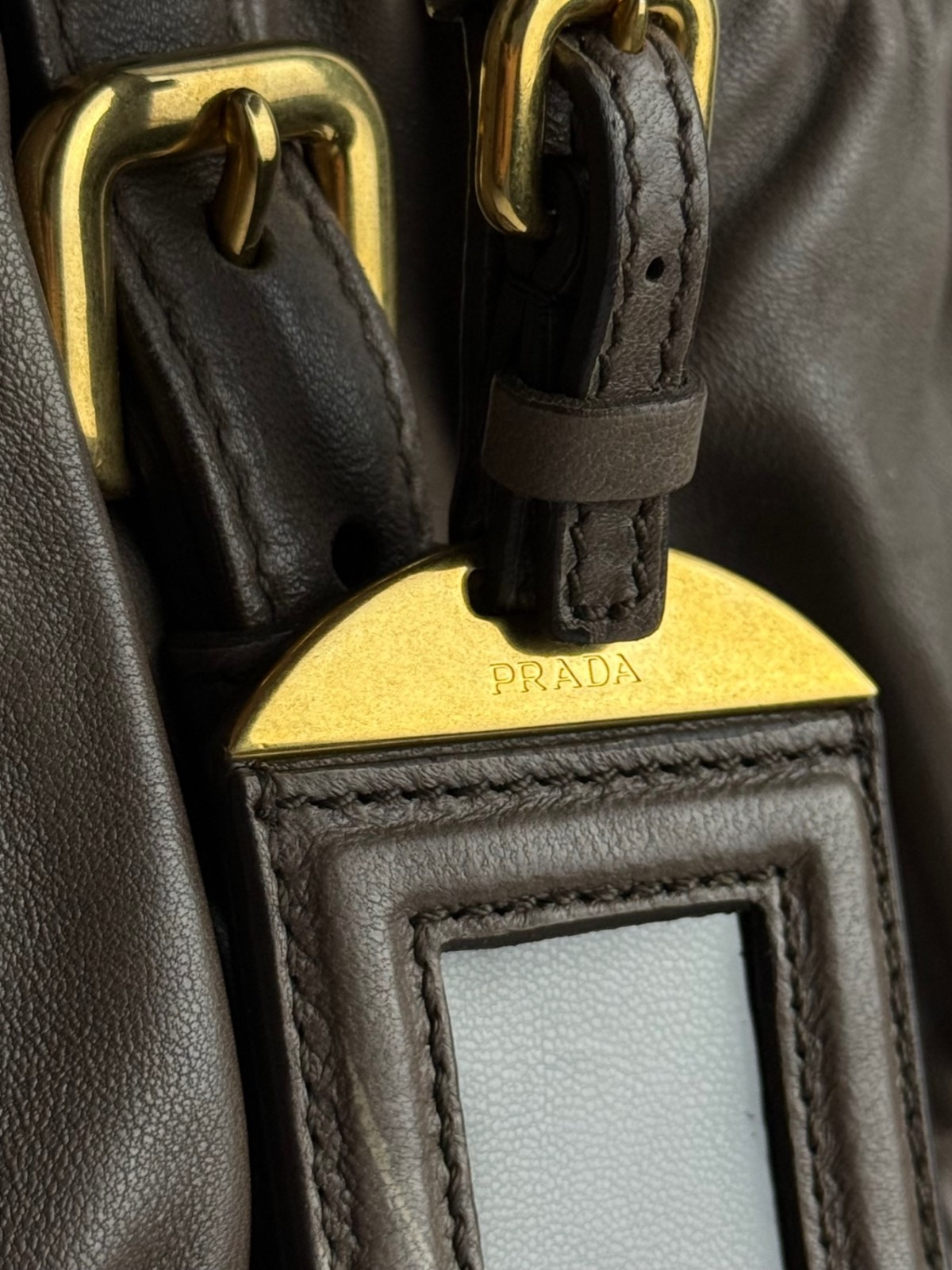 Сумки Prada Gaufre изображение #3