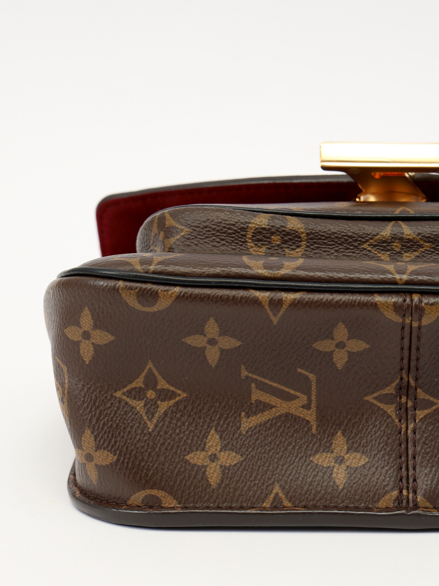 Сумки Louis Vuitton Passy изображение #9