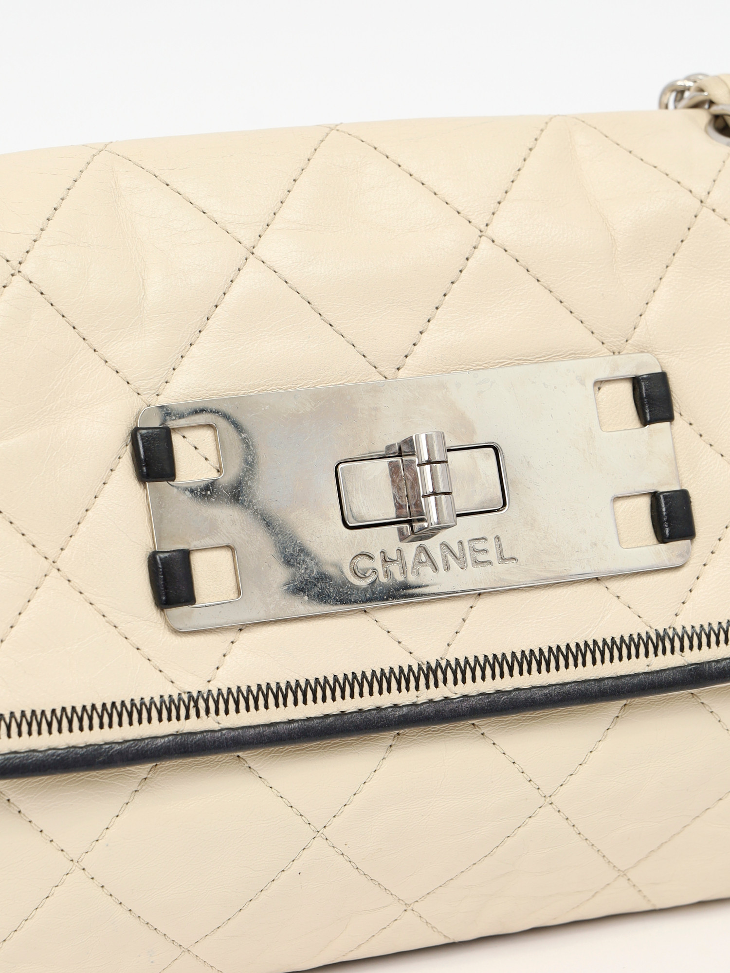 Сумки Chanel Mademoiselle изображение #6