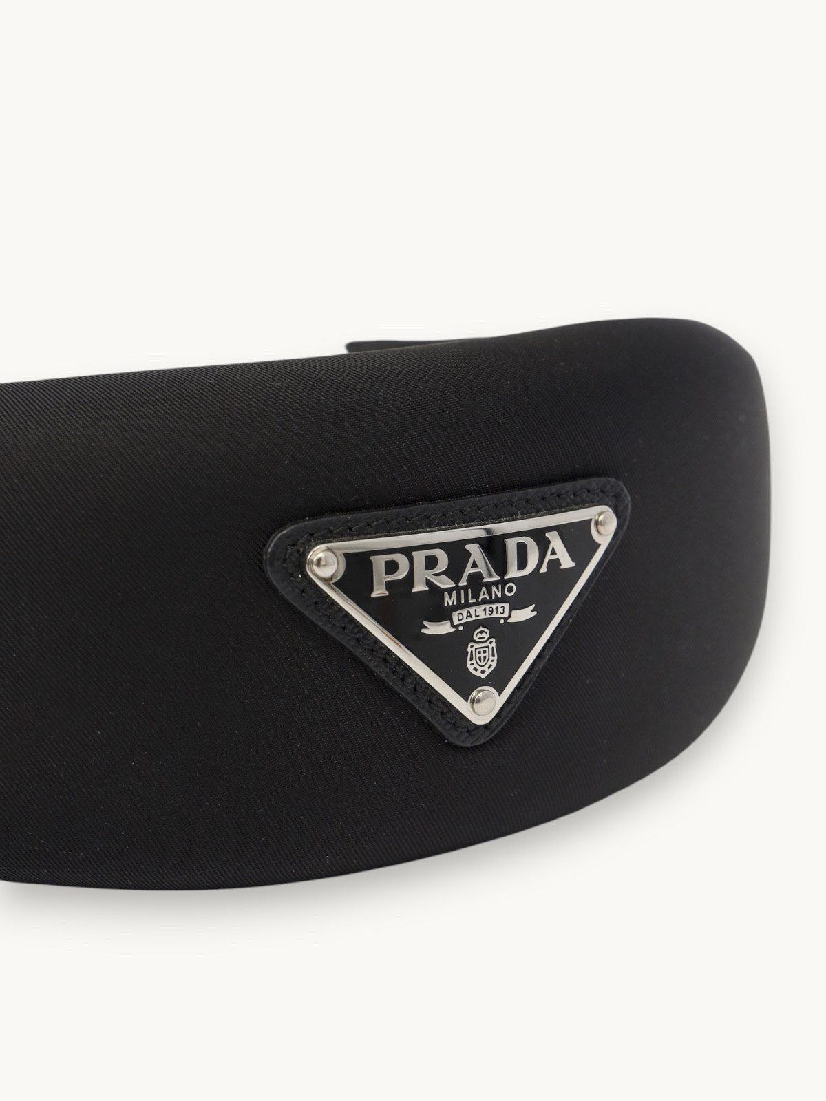 Аксессуары Prada изображение #4